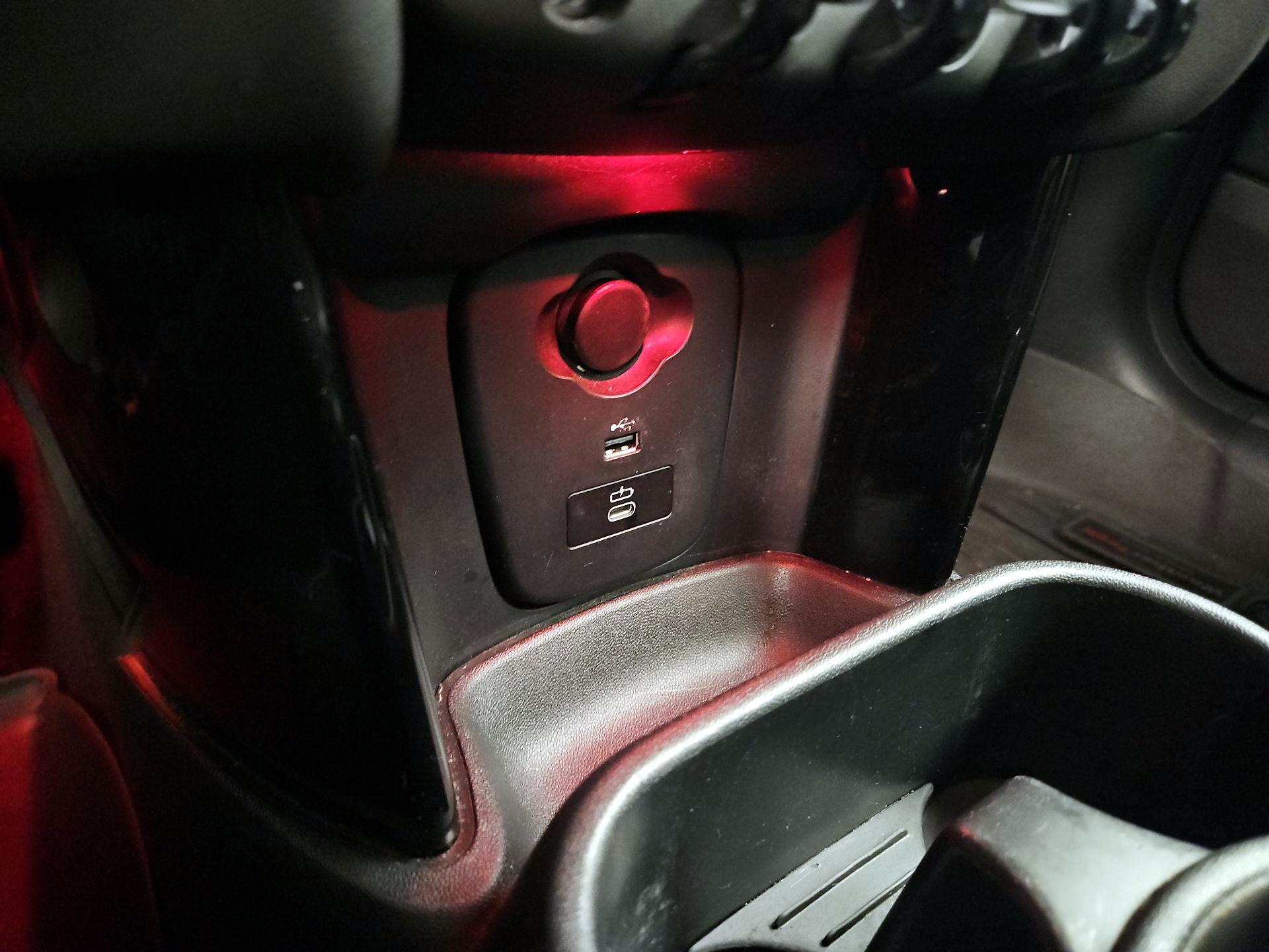 Thumbnail: 2023 MINI Cooper Hardtop - 19