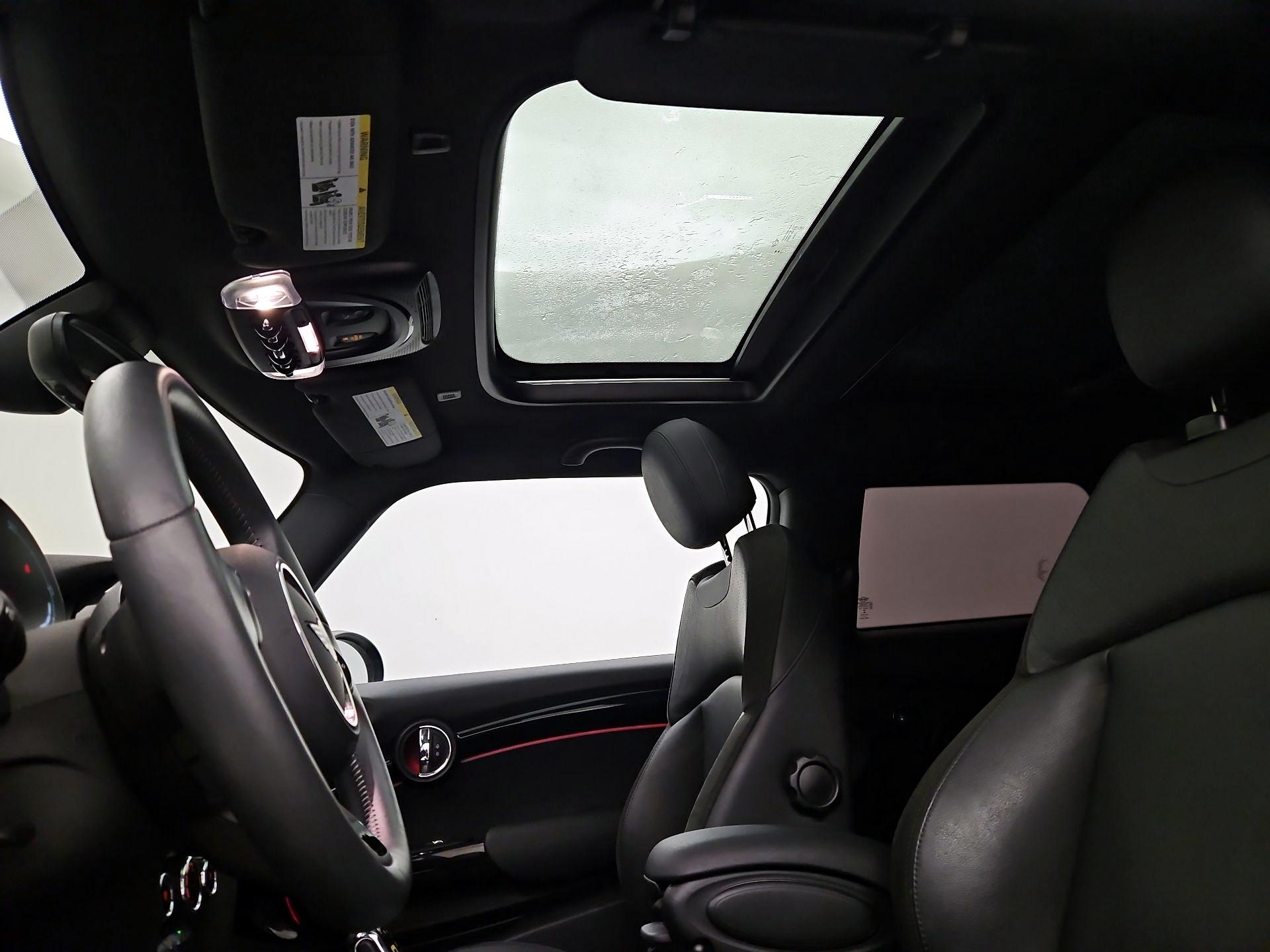 Thumbnail: 2023 MINI Cooper Hardtop - 20