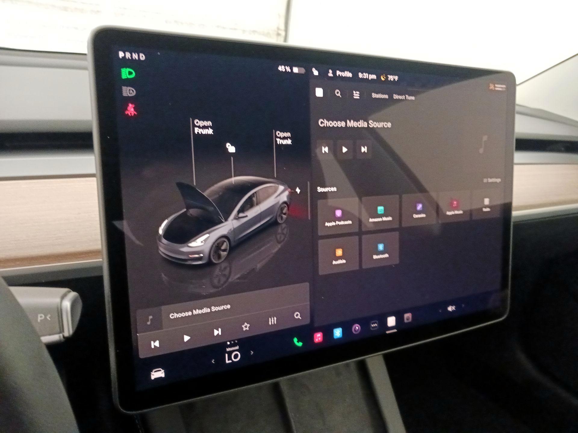 Thumbnail: 2023 Tesla Model 3 - 15