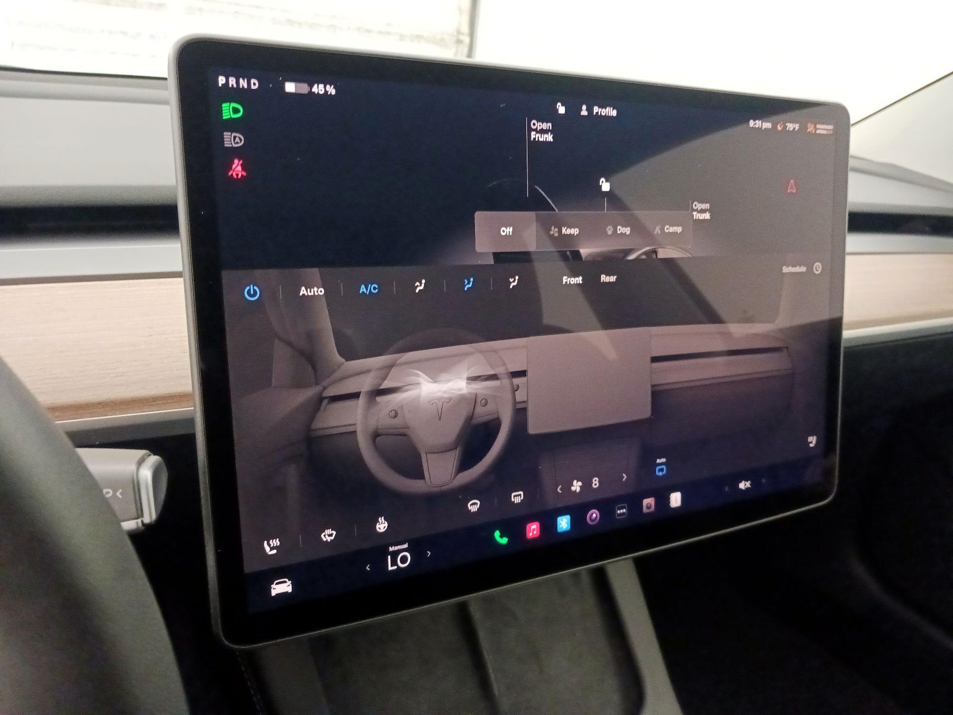 Thumbnail: 2023 Tesla Model 3 - 16