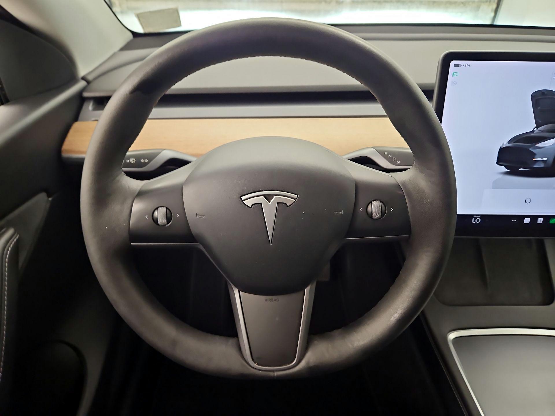 Thumbnail: 2022 Tesla Model Y - 10