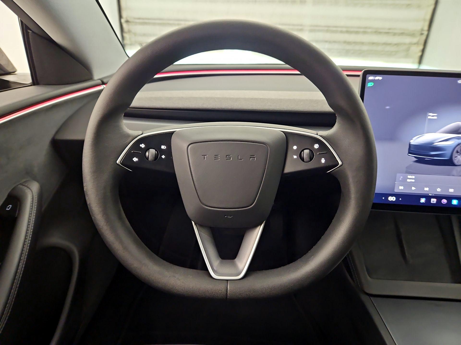 Thumbnail: 2024 Tesla Model 3 - 10