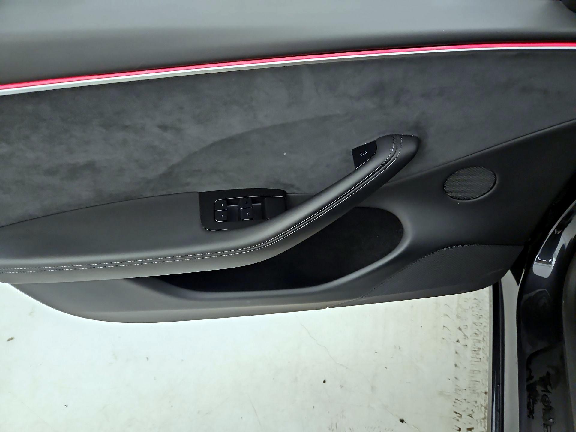 Thumbnail: 2024 Tesla Model 3 - 12