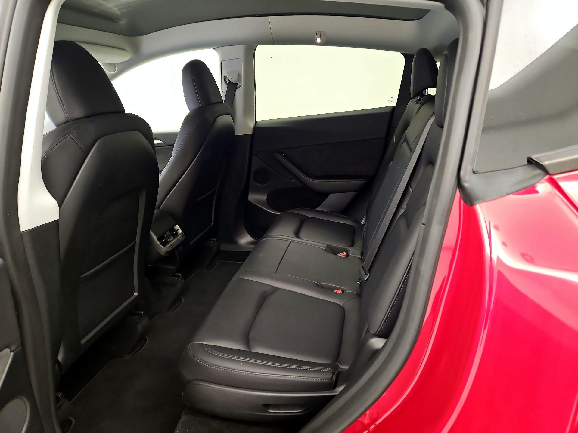 Thumbnail: 2023 Tesla Model Y - 19