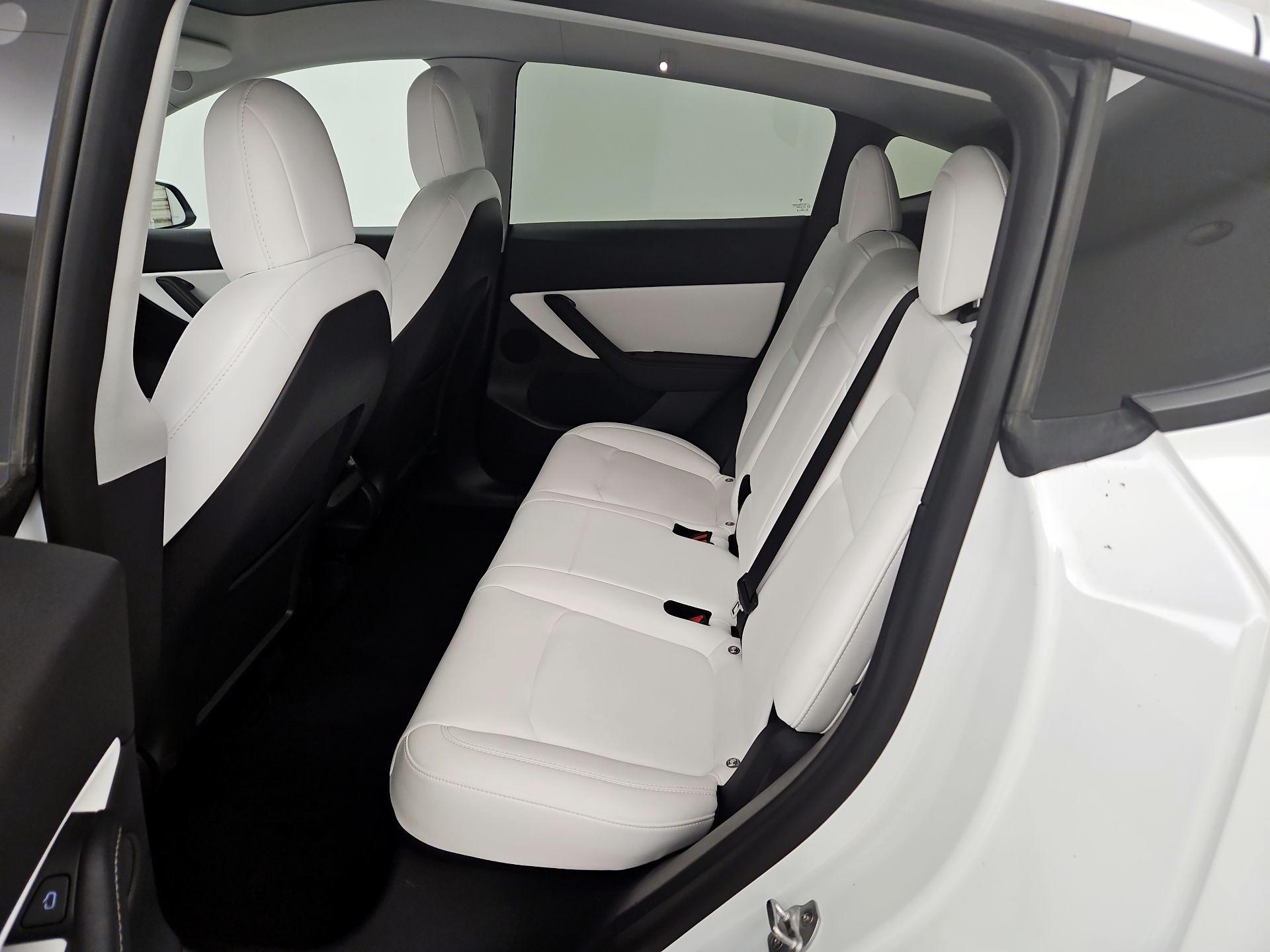 Thumbnail: 2022 Tesla Model Y - 18
