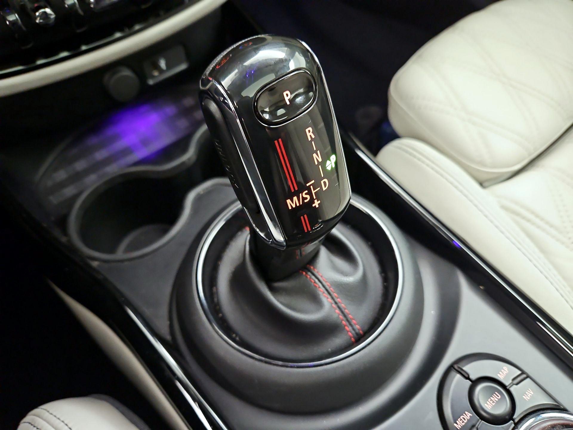 Thumbnail: 2020 MINI Cooper Clubman - 18