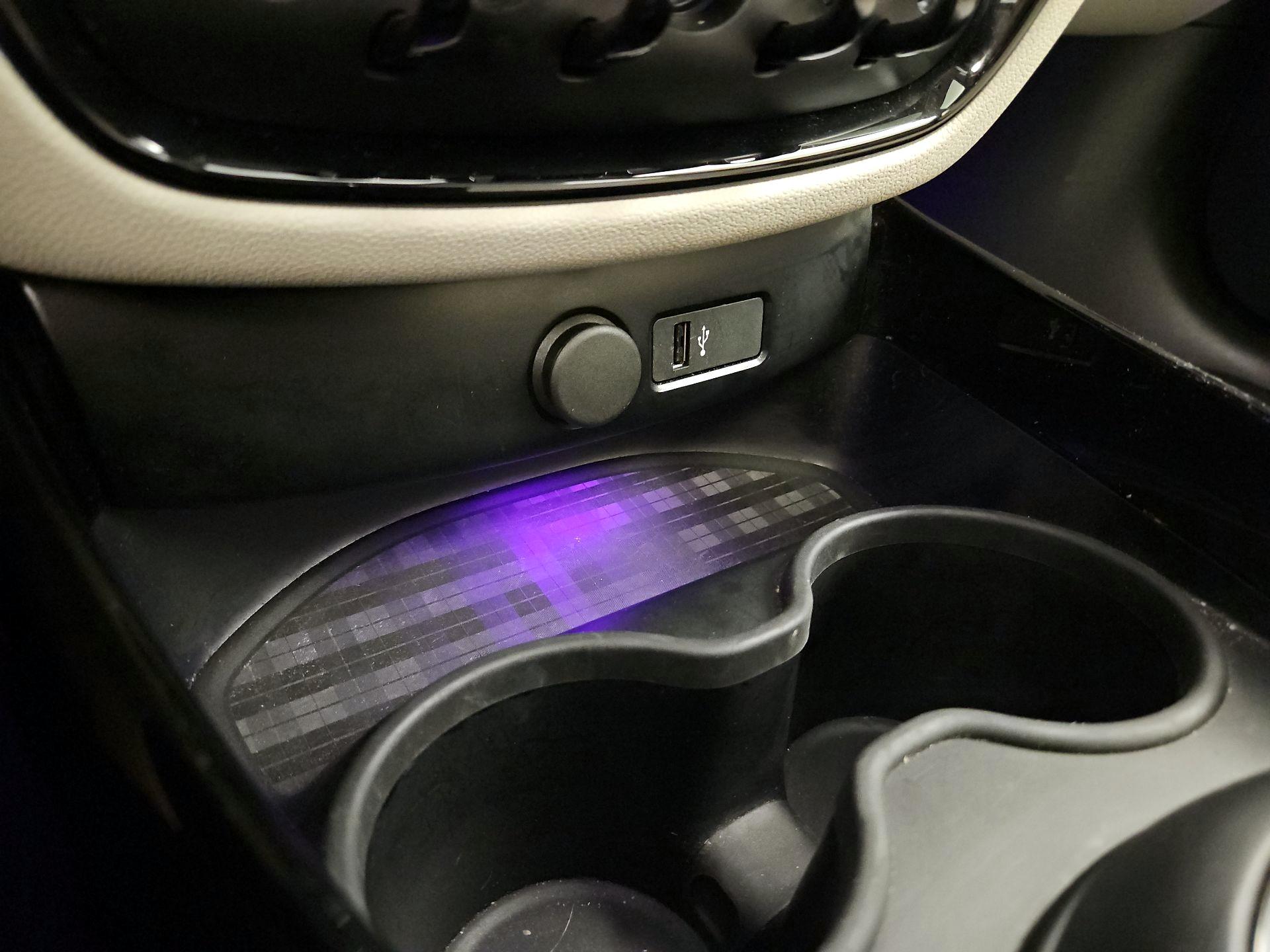 Thumbnail: 2020 MINI Cooper Clubman - 19