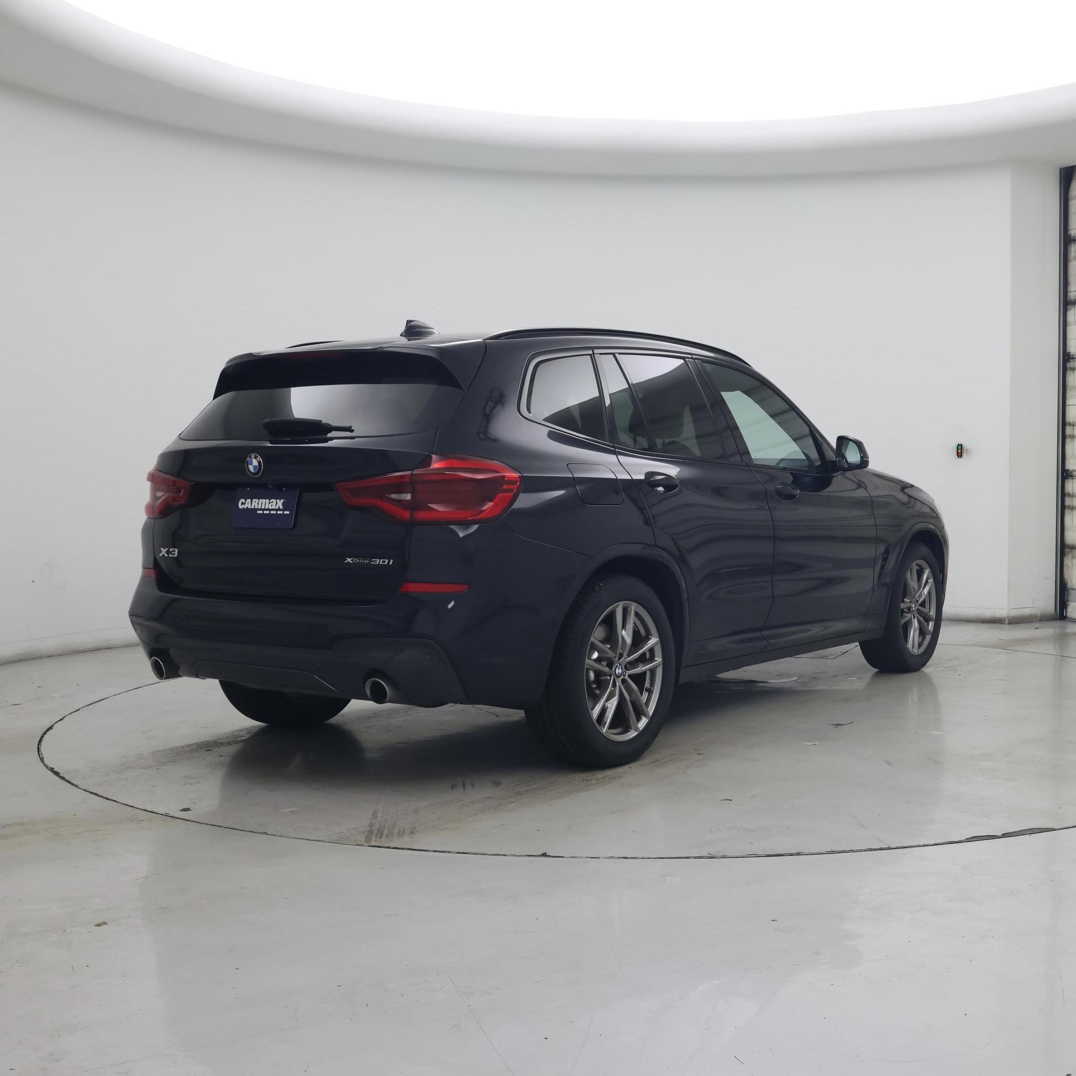 Thumbnail: 2021 BMW X3 - 8