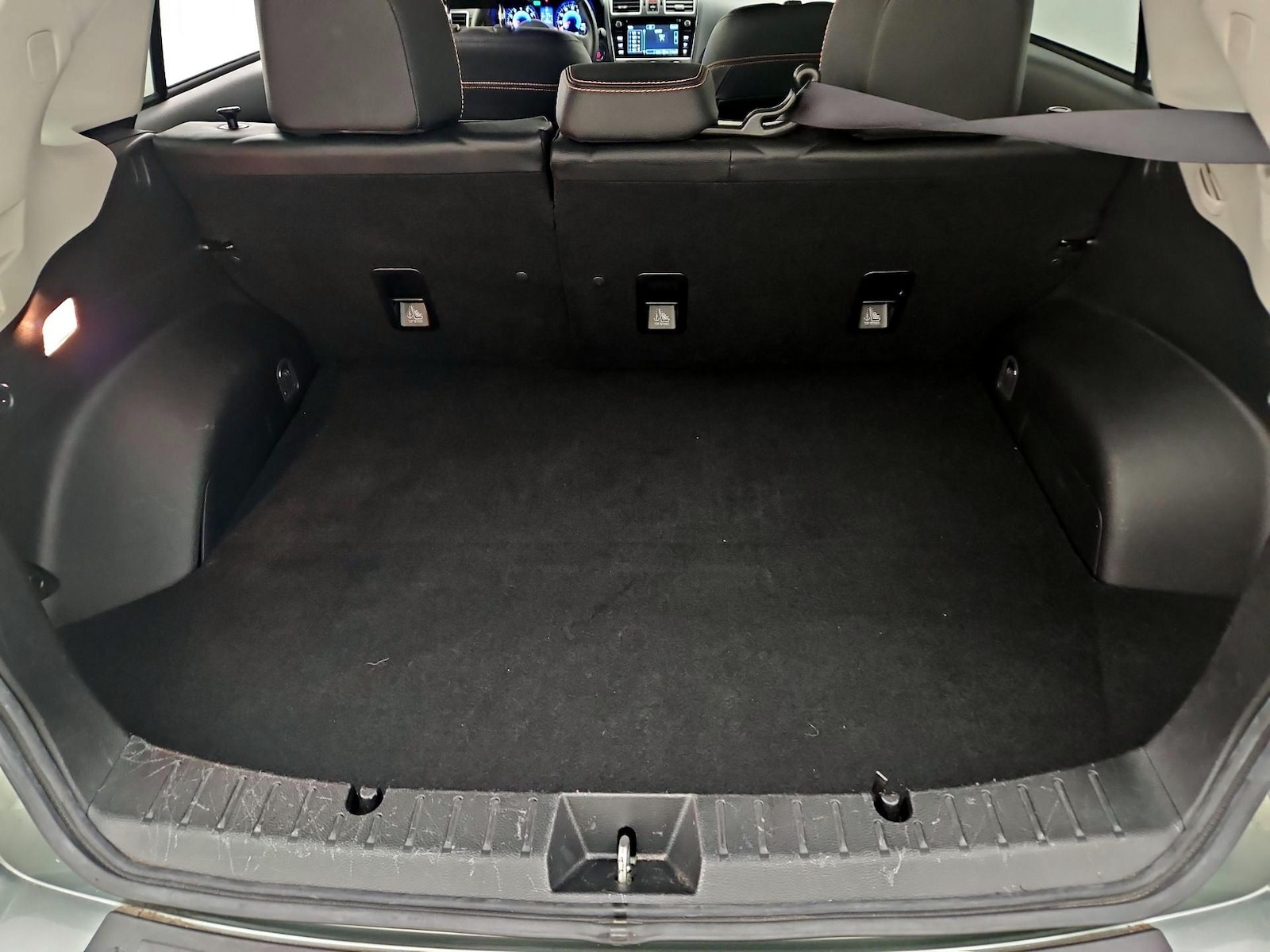 2016 Subaru Crosstrek Hybrid Touring - Photo 22