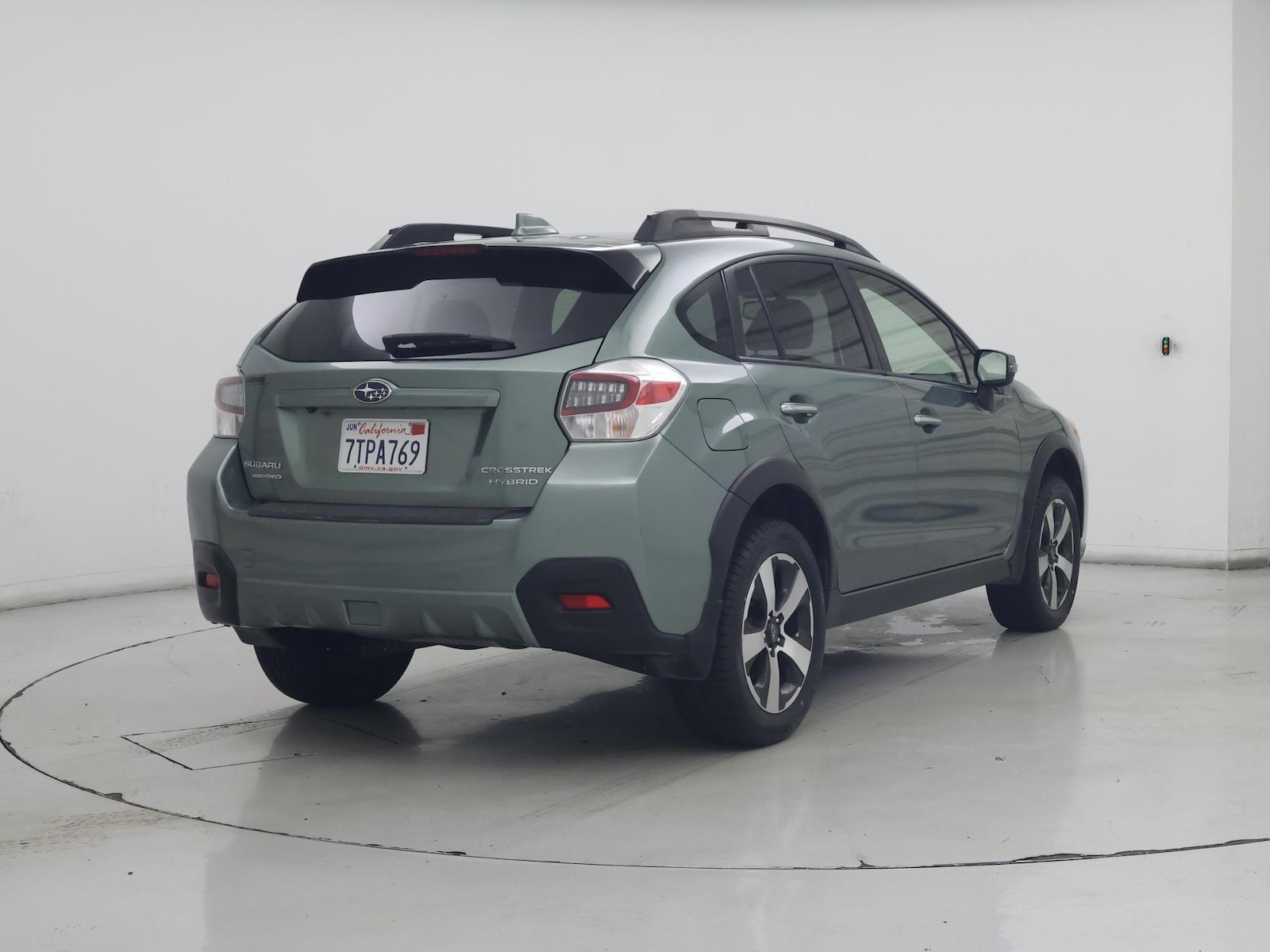 2016 Subaru Crosstrek Hybrid Touring - Photo 9