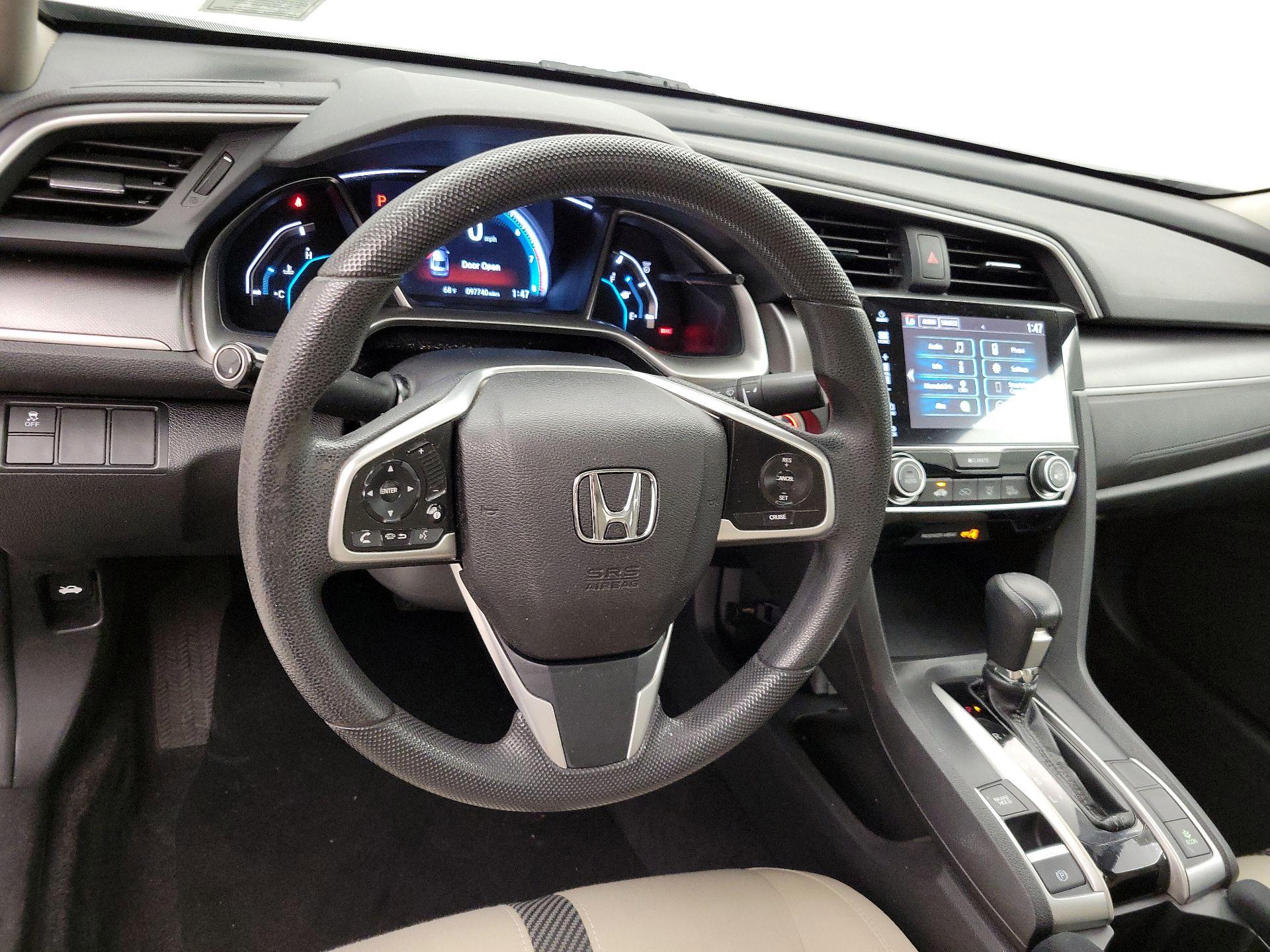 Thumbnail: 2016 Honda Civic - 10