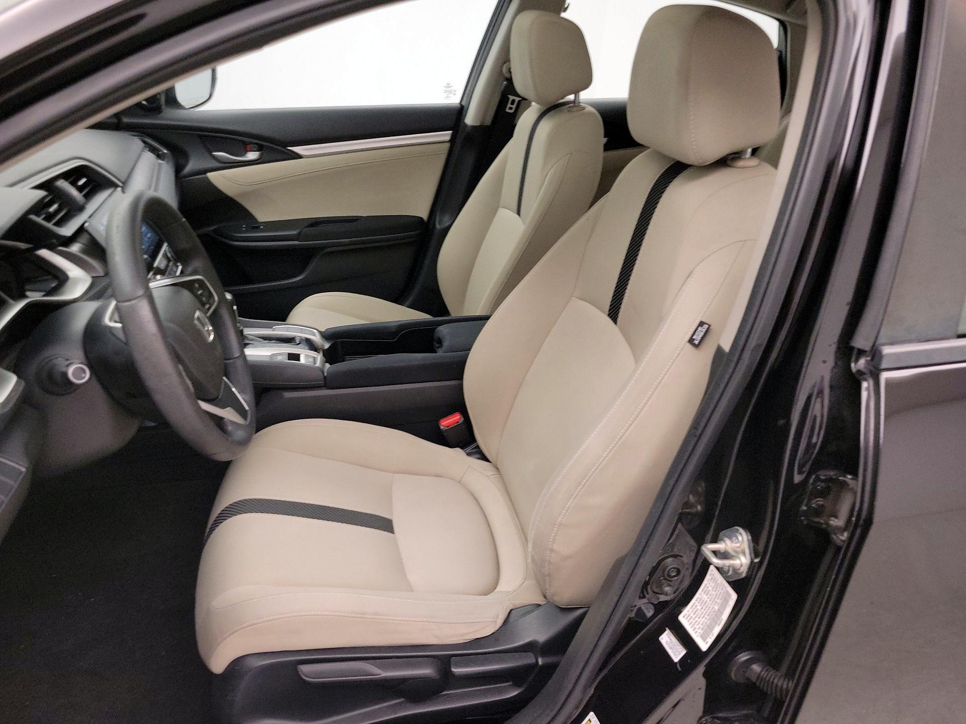 Thumbnail: 2016 Honda Civic - 11