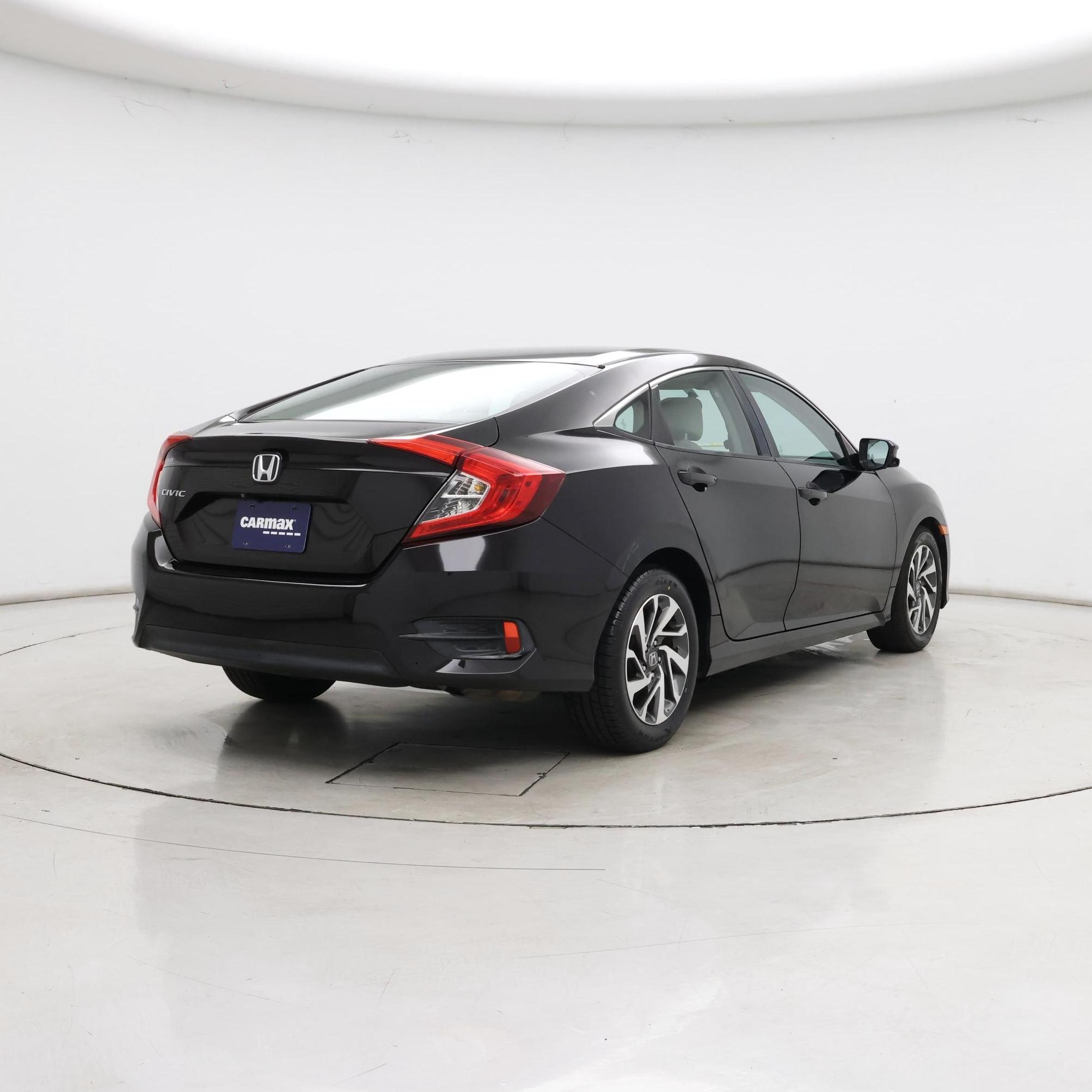 Thumbnail: 2016 Honda Civic - 8