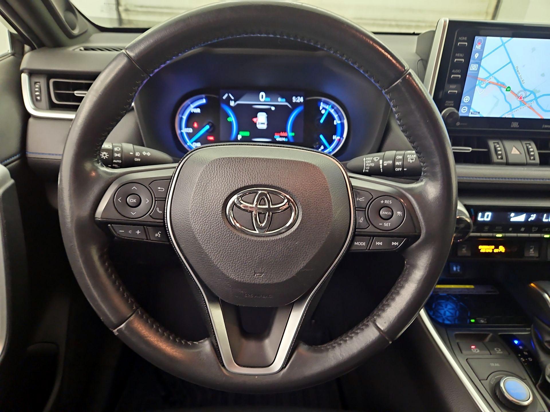 Thumbnail: 2019 Toyota RAV4 - 10