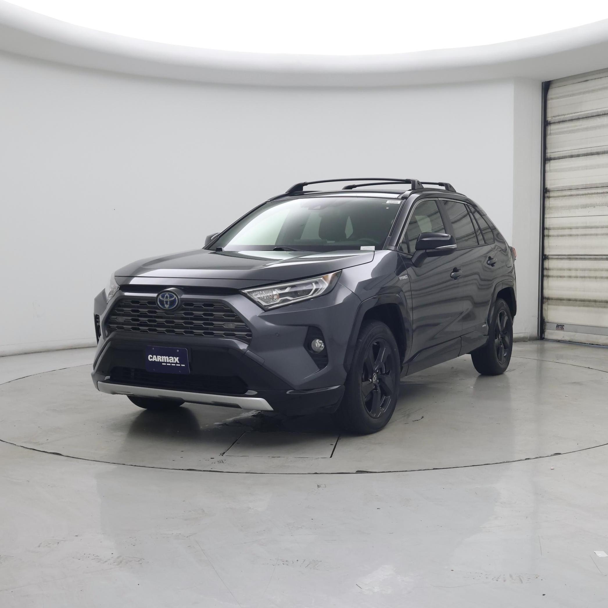 Thumbnail: 2019 Toyota RAV4 - 4