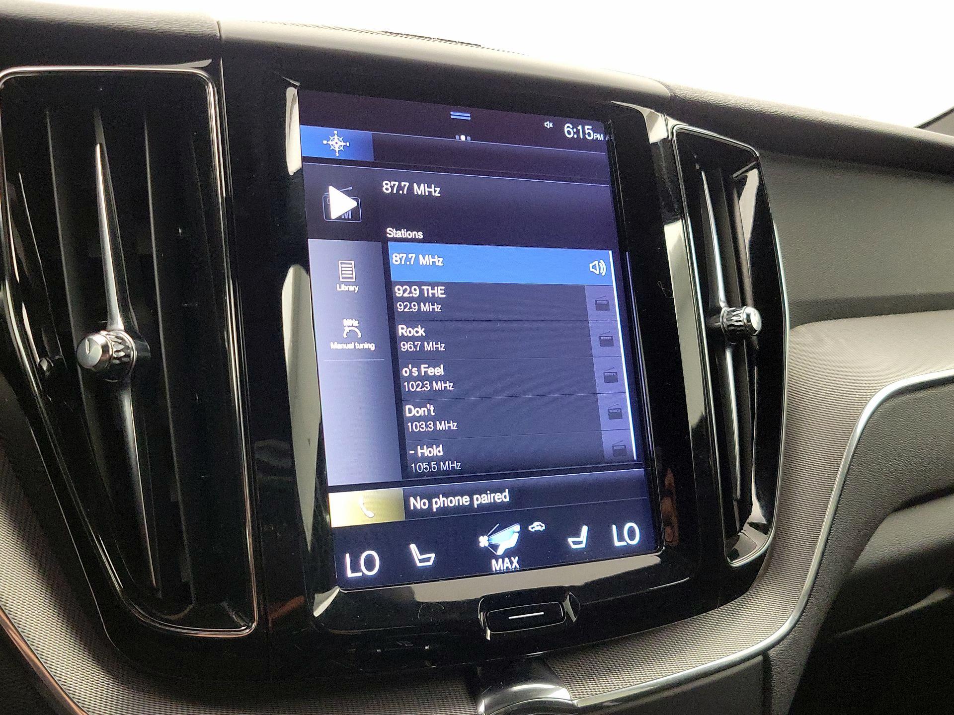 Thumbnail: 2019 Volvo XC60 - 16