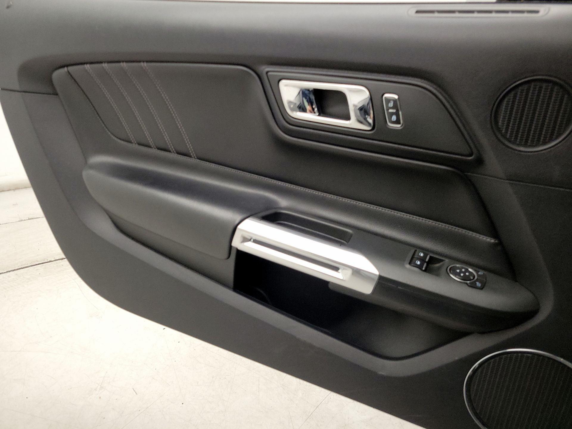 Thumbnail: 2016 Ford Mustang - 12