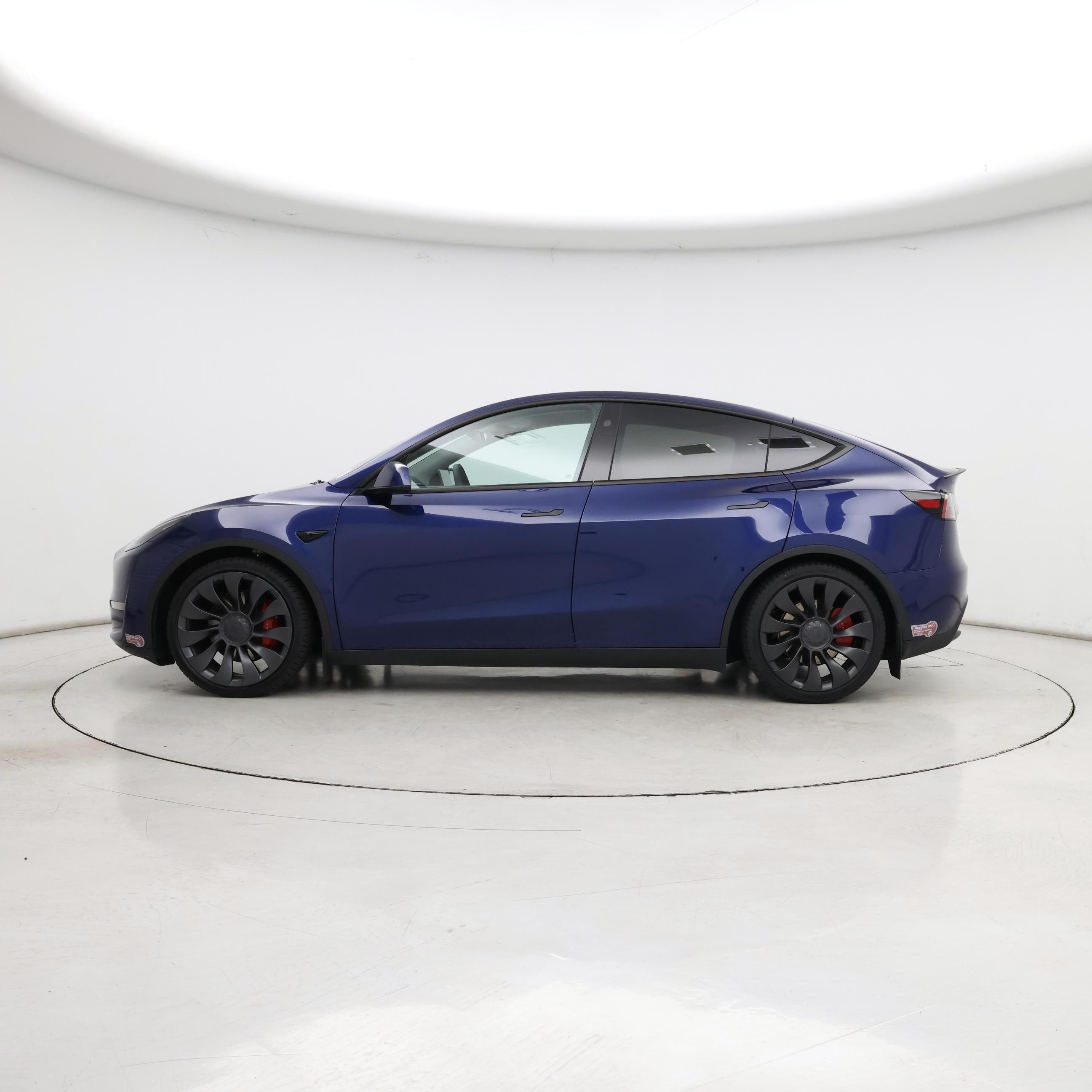 Thumbnail: 2024 Tesla Model Y - 3