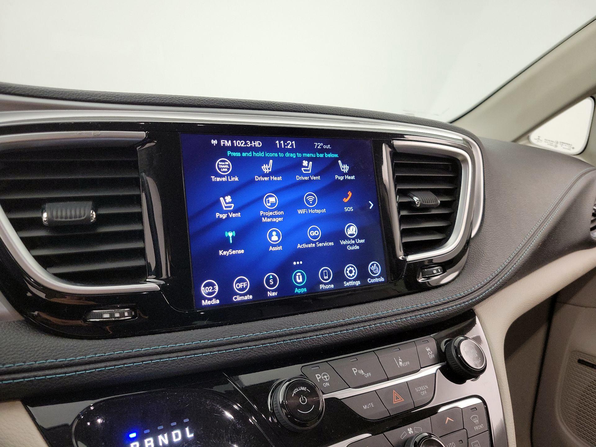 Thumbnail: 2020 Chrysler Pacifica - 16