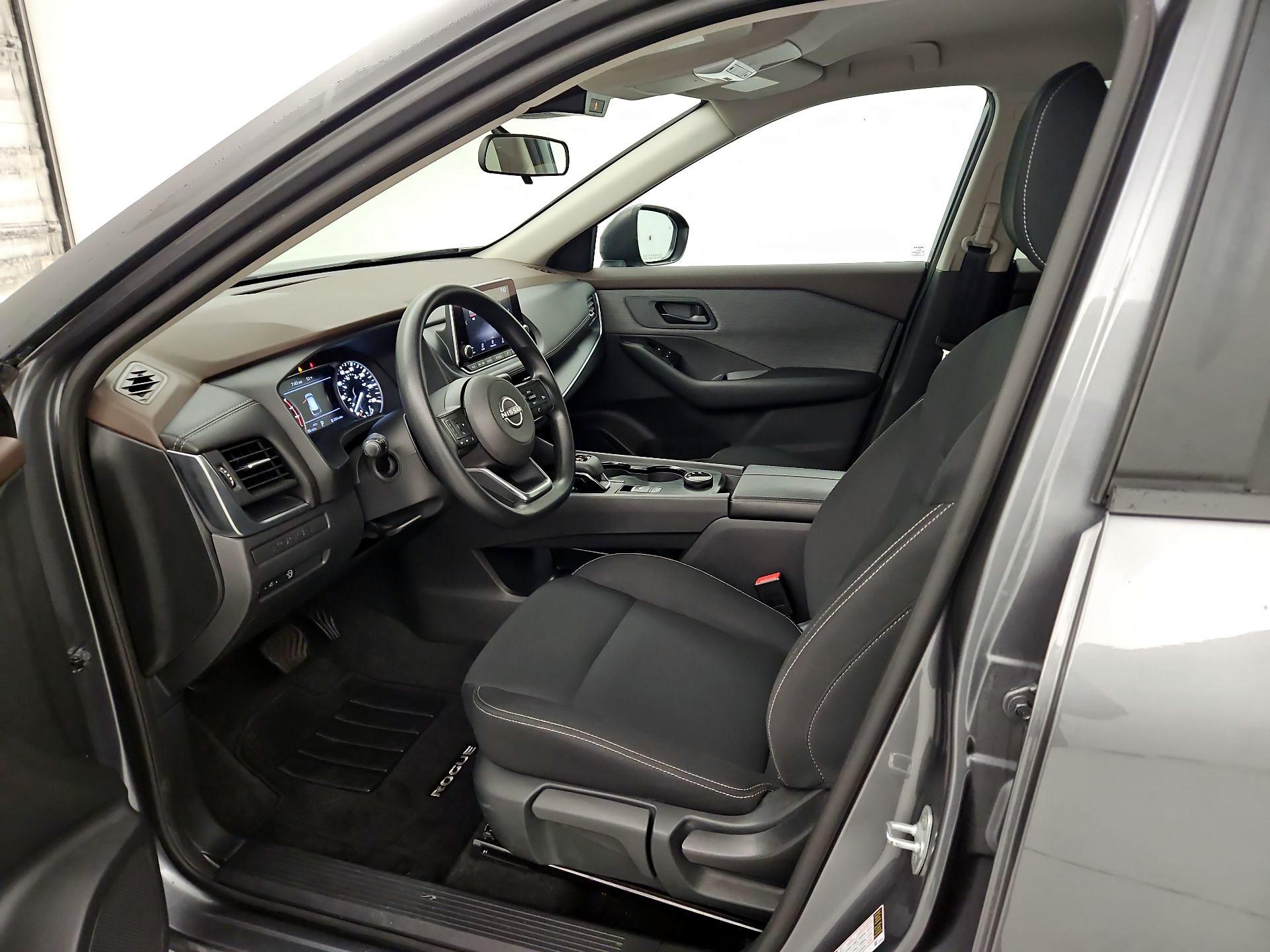 Thumbnail: 2023 Nissan Rogue - 11