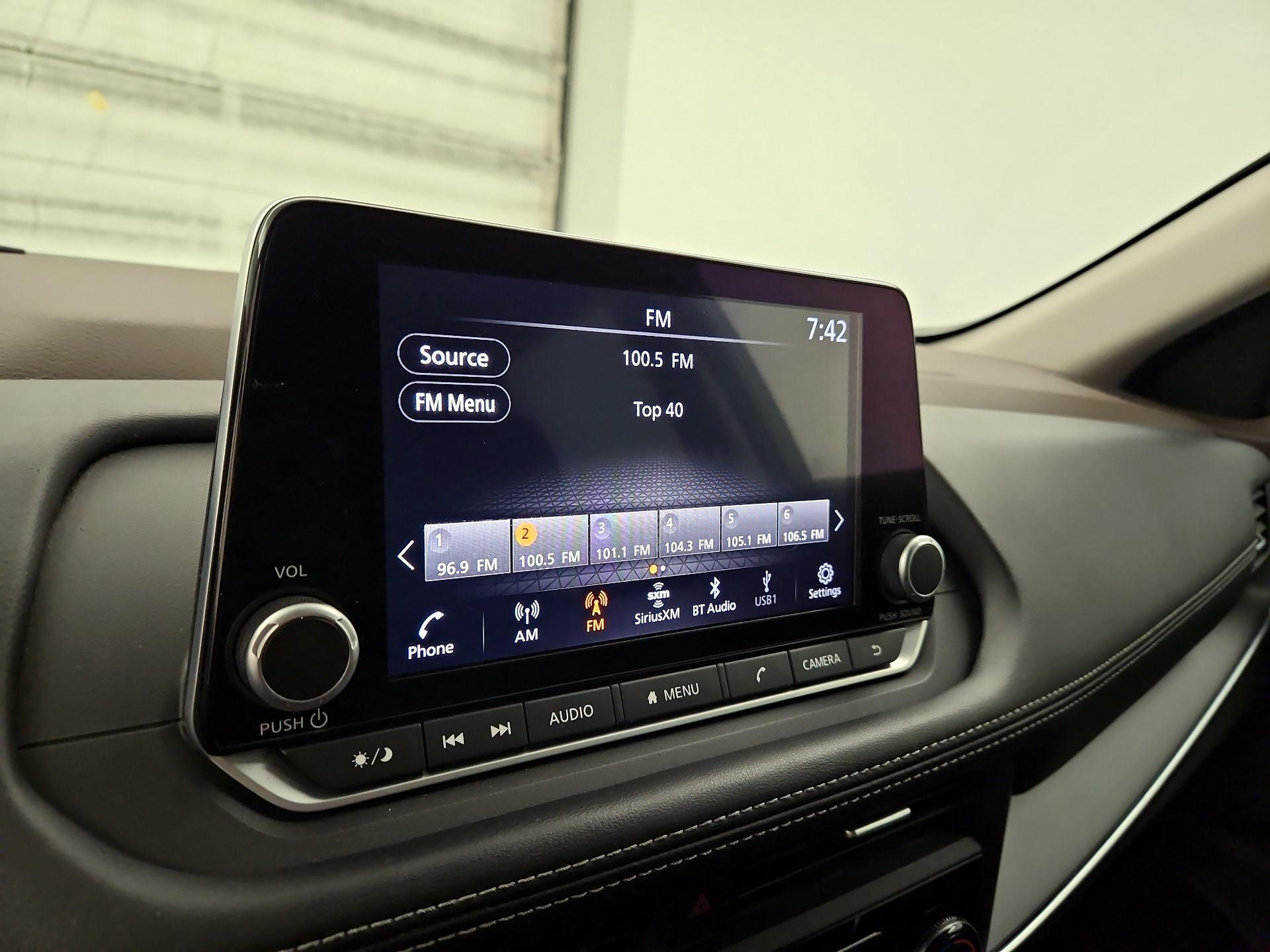 Thumbnail: 2023 Nissan Rogue - 15