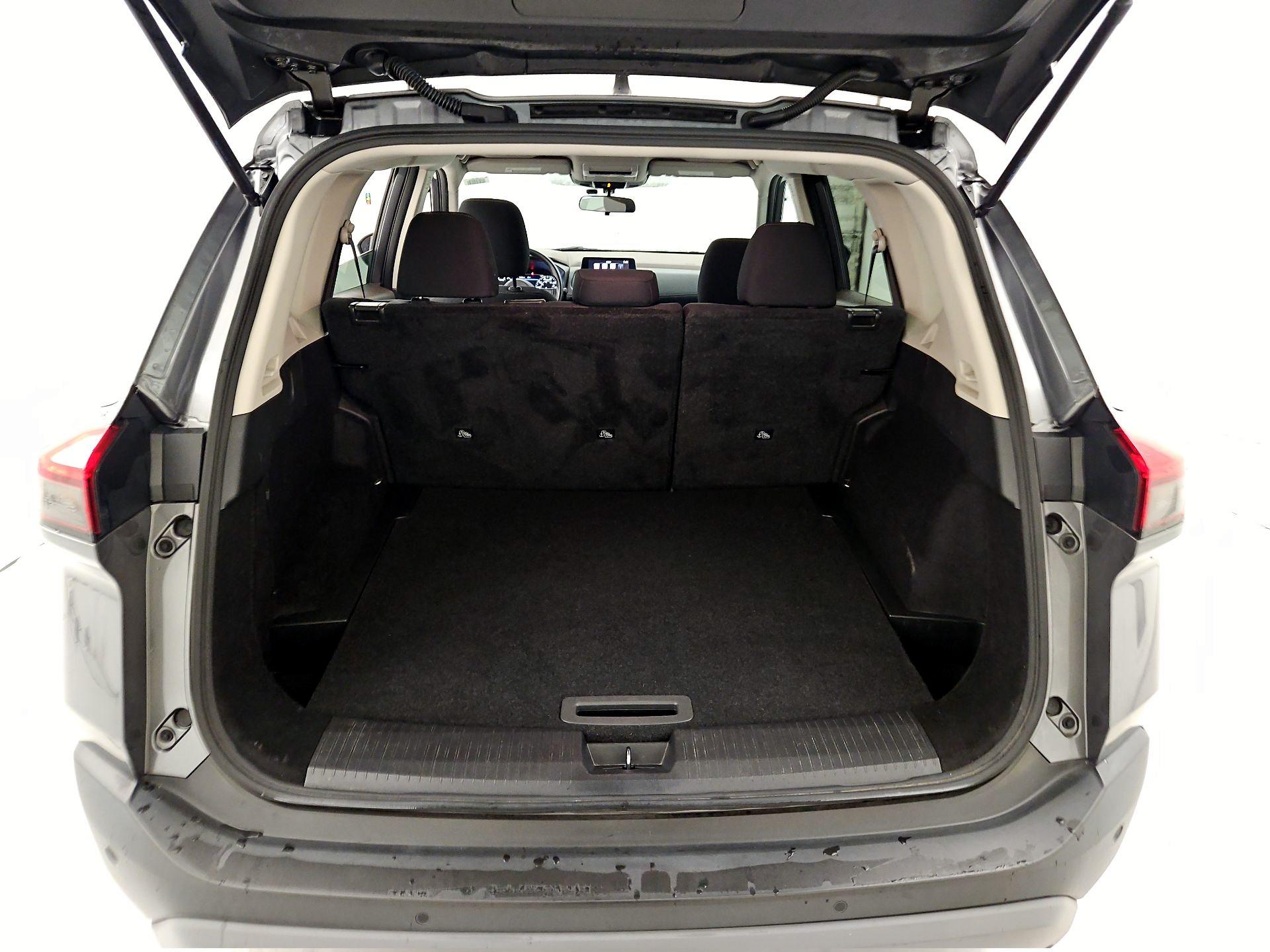 Thumbnail: 2023 Nissan Rogue - 20