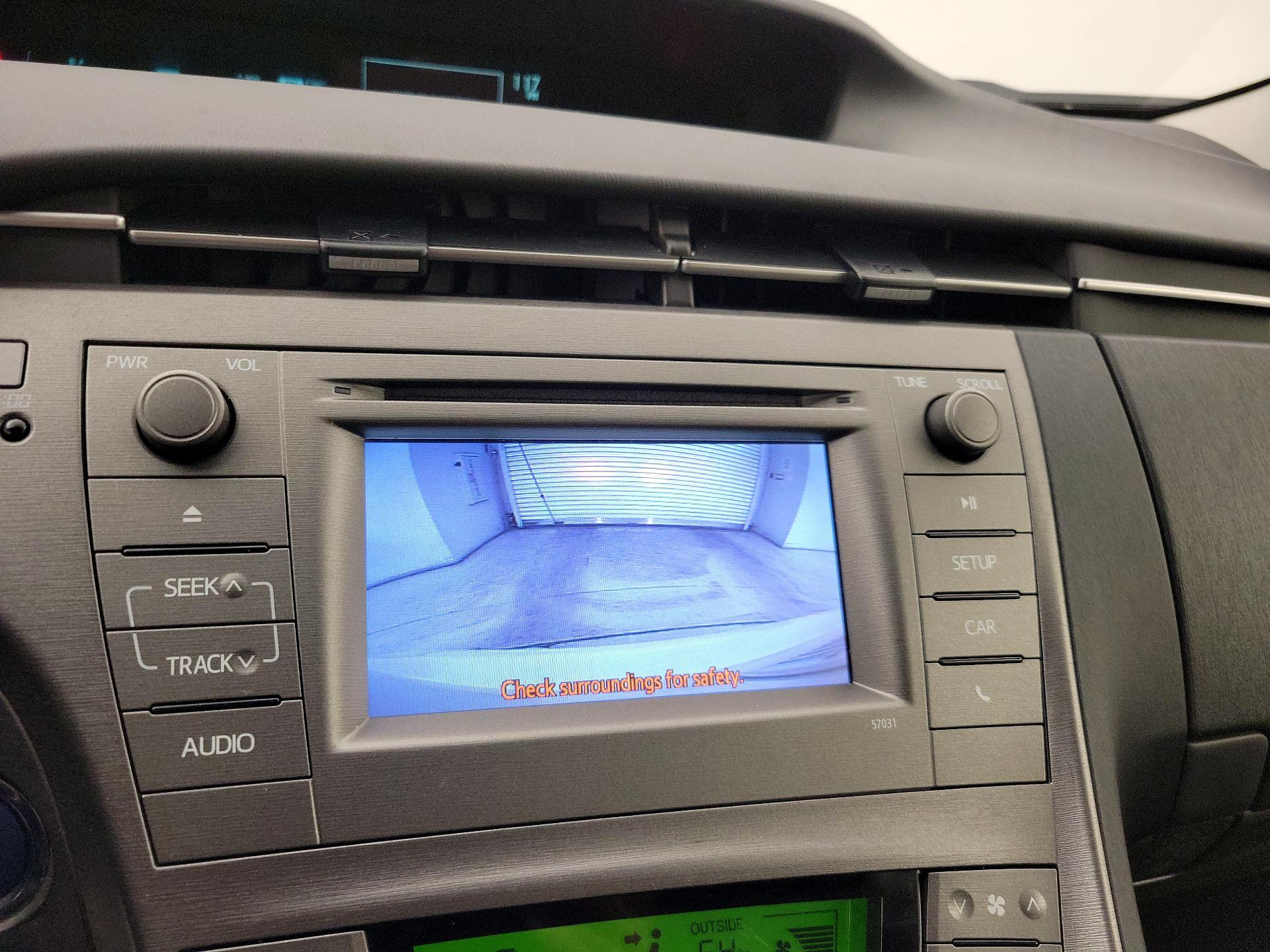 Thumbnail: 2015 Toyota Prius - 14