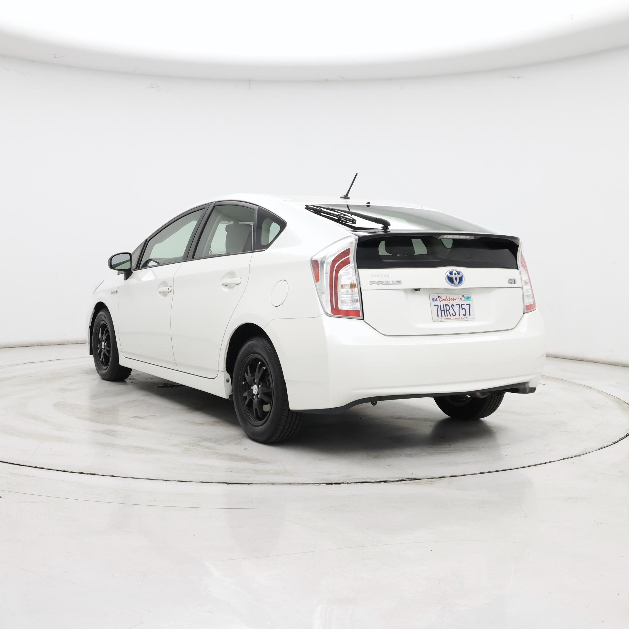 Thumbnail: 2015 Toyota Prius - 2