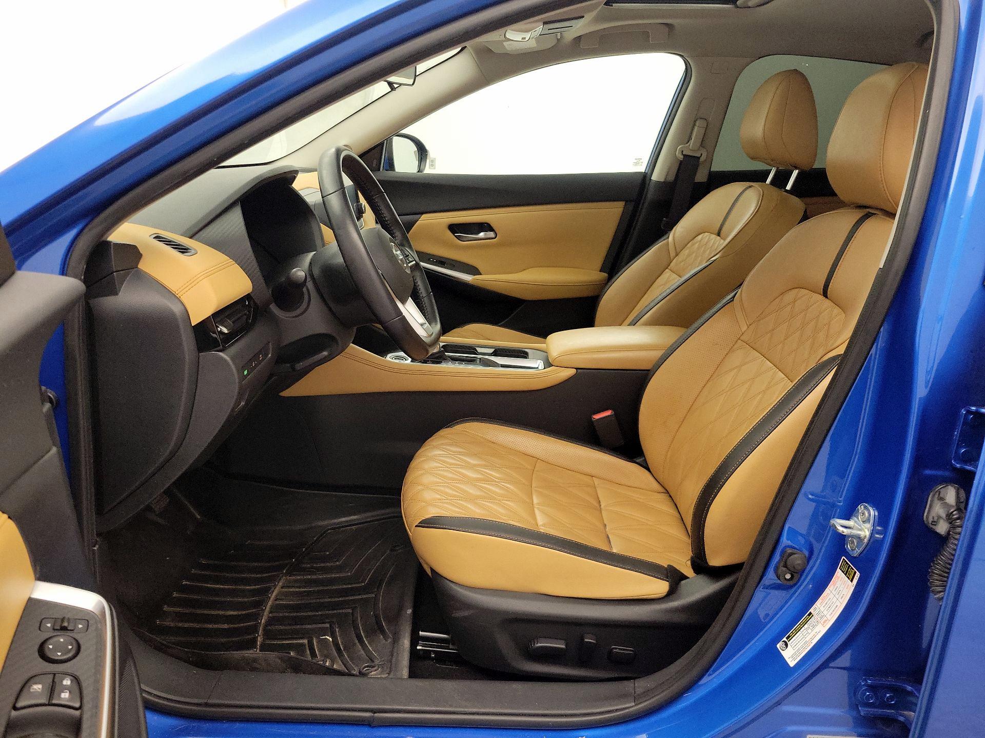 Thumbnail: 2020 Nissan Sentra - 11