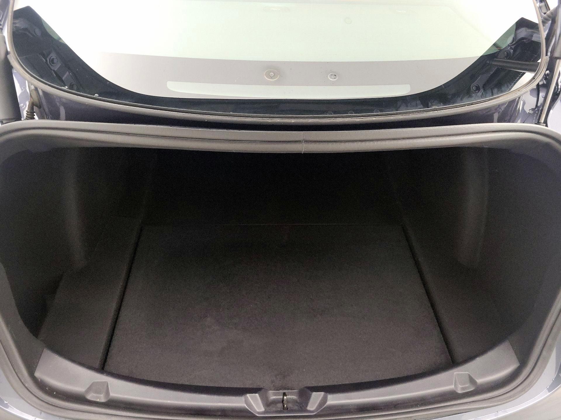 Thumbnail: 2023 Tesla Model 3 - 19