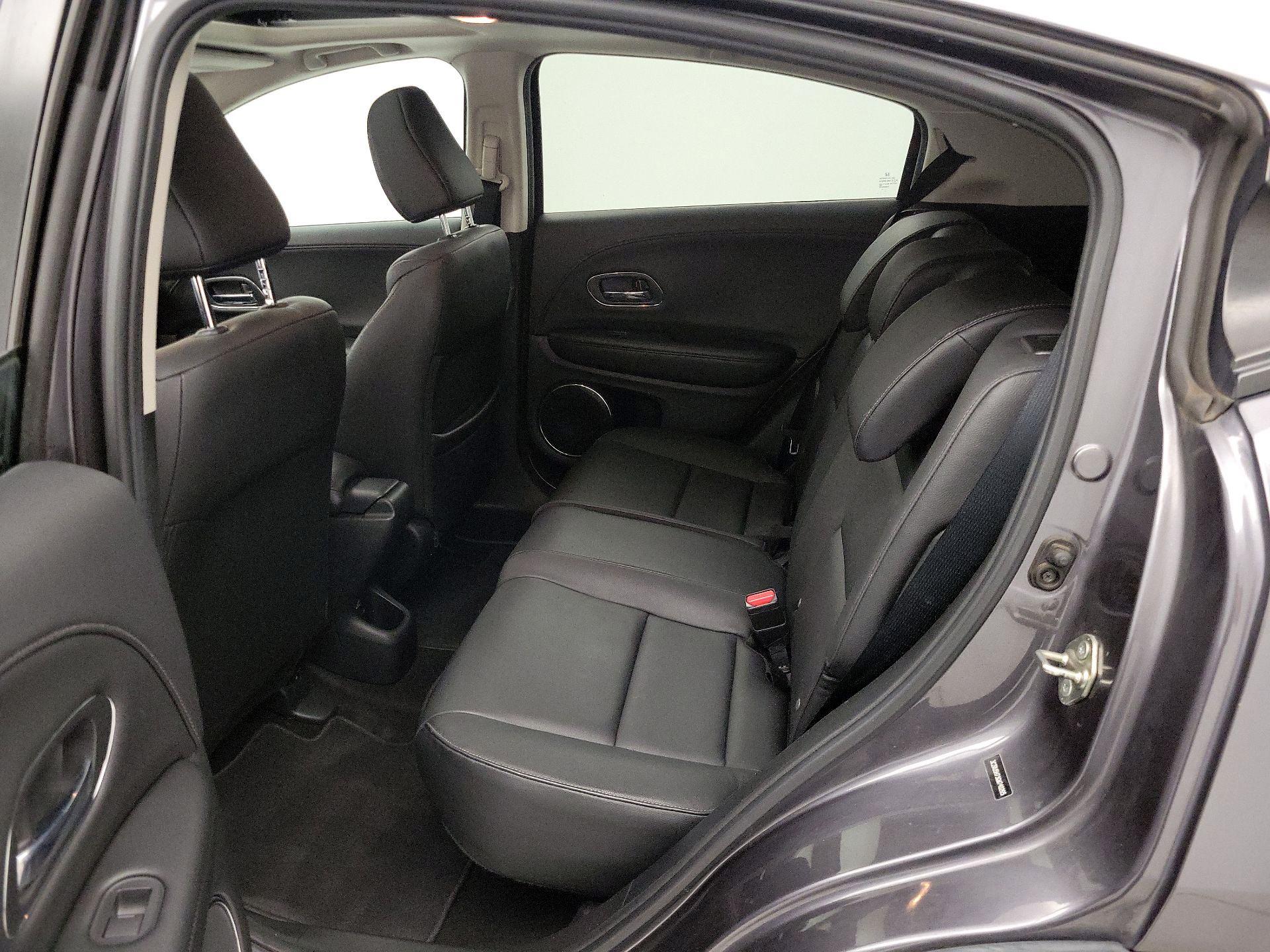 Thumbnail: 2016 Honda HR-V - 20