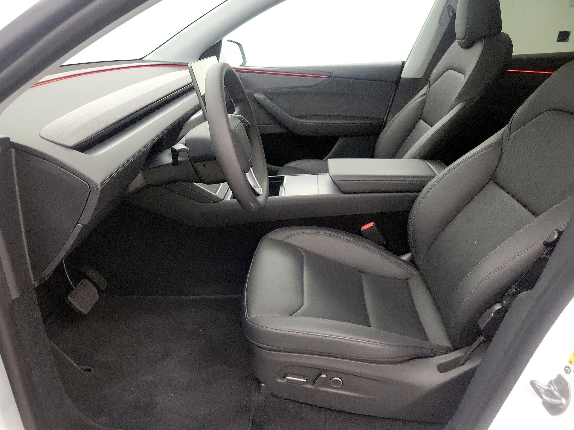 Thumbnail: 2026 Tesla Model Y - 11