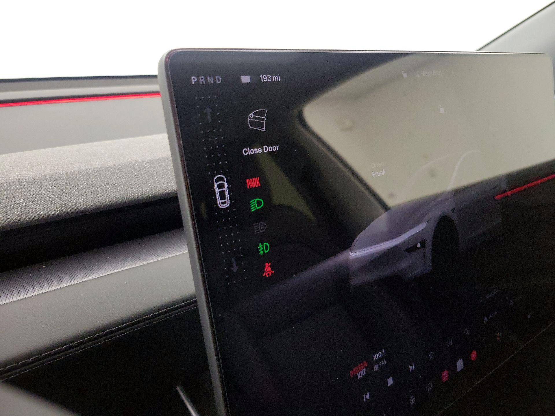 Thumbnail: 2026 Tesla Model Y - 17