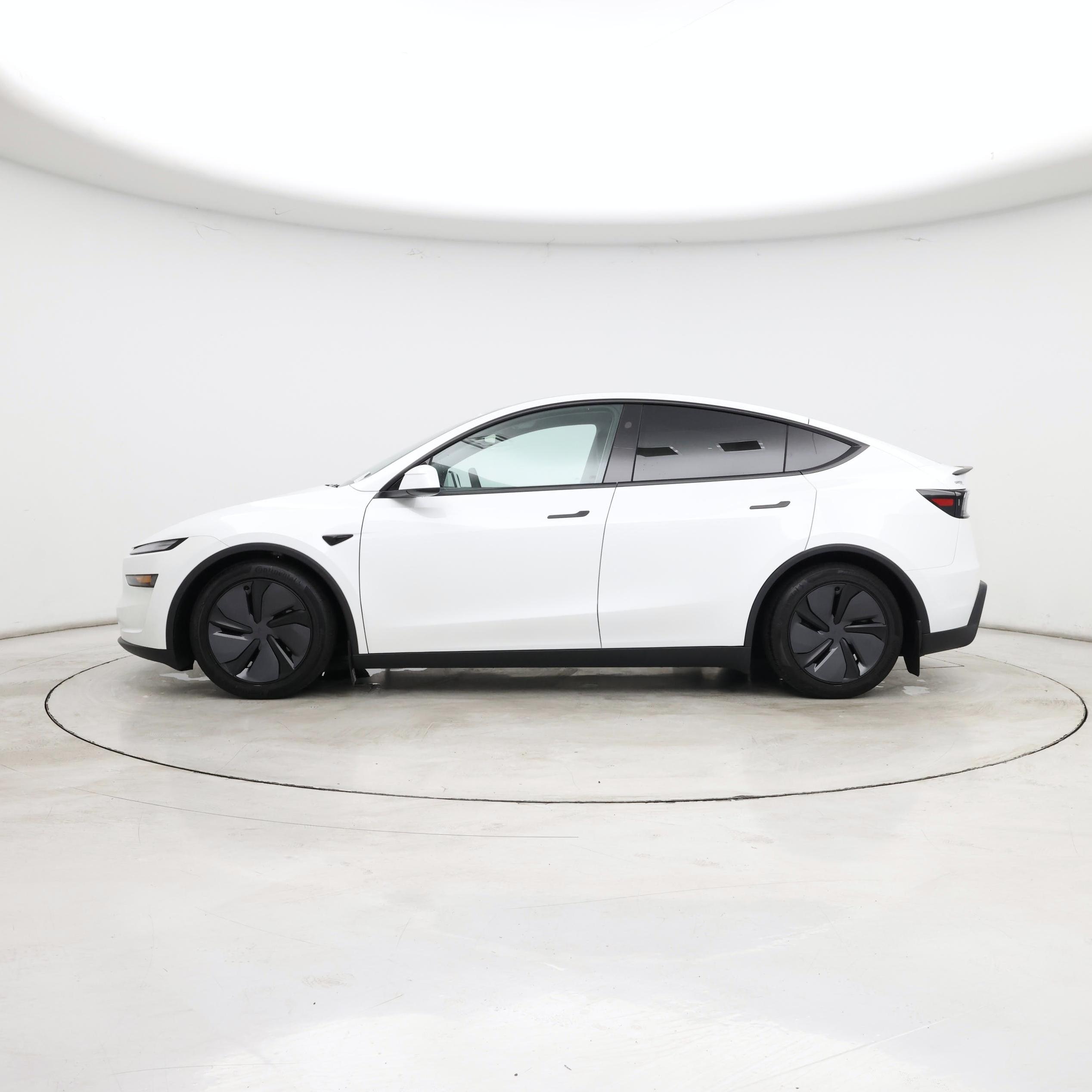 Thumbnail: 2026 Tesla Model Y - 3