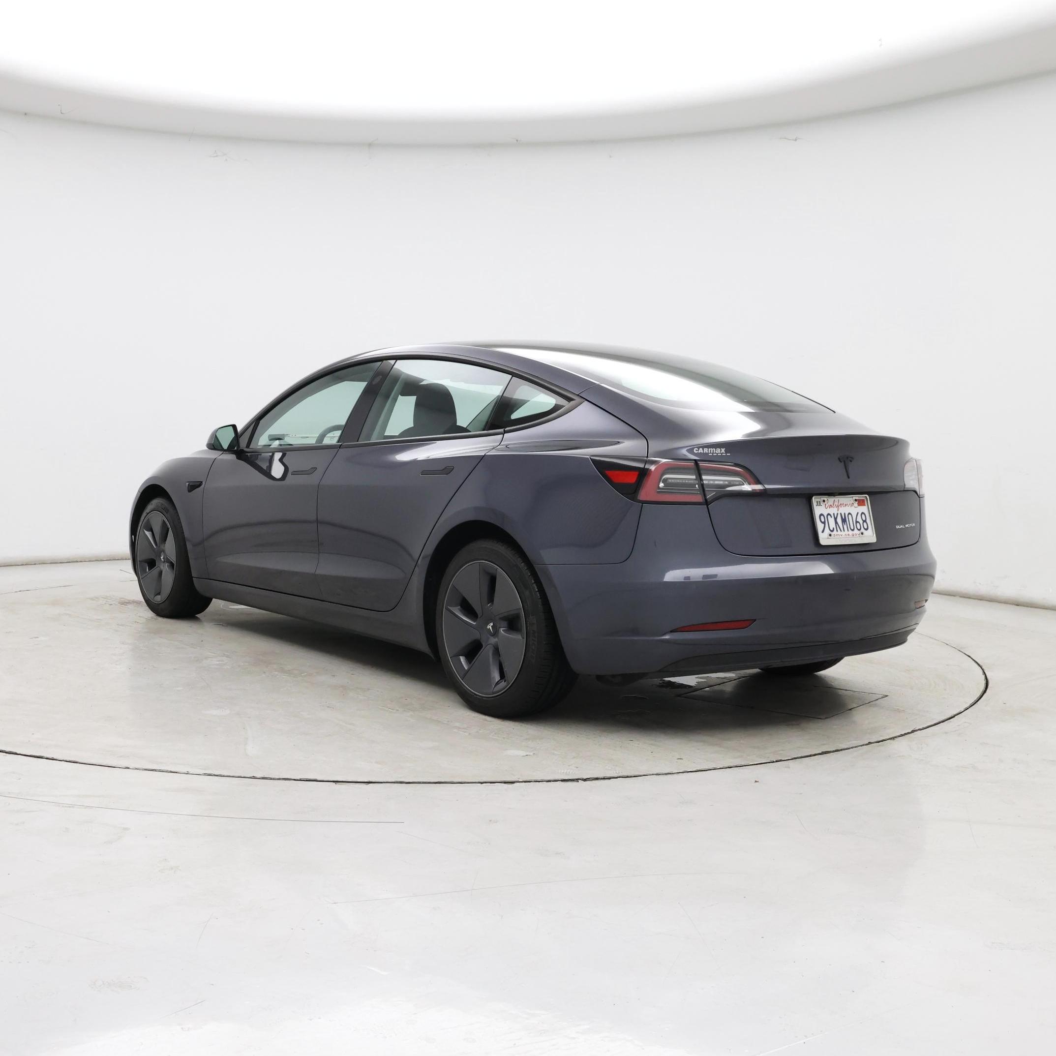 Thumbnail: 2022 Tesla Model 3 - 2