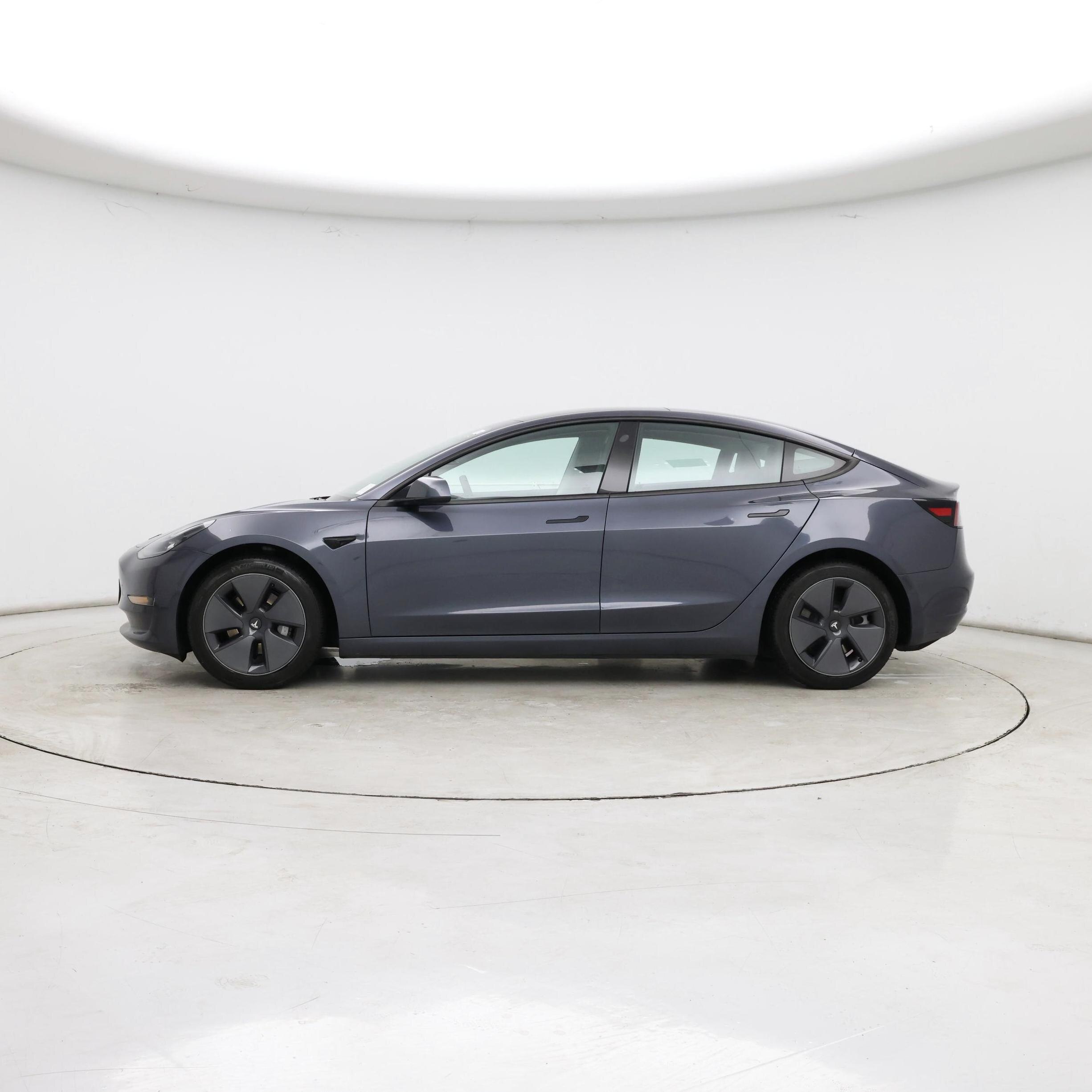Thumbnail: 2022 Tesla Model 3 - 3