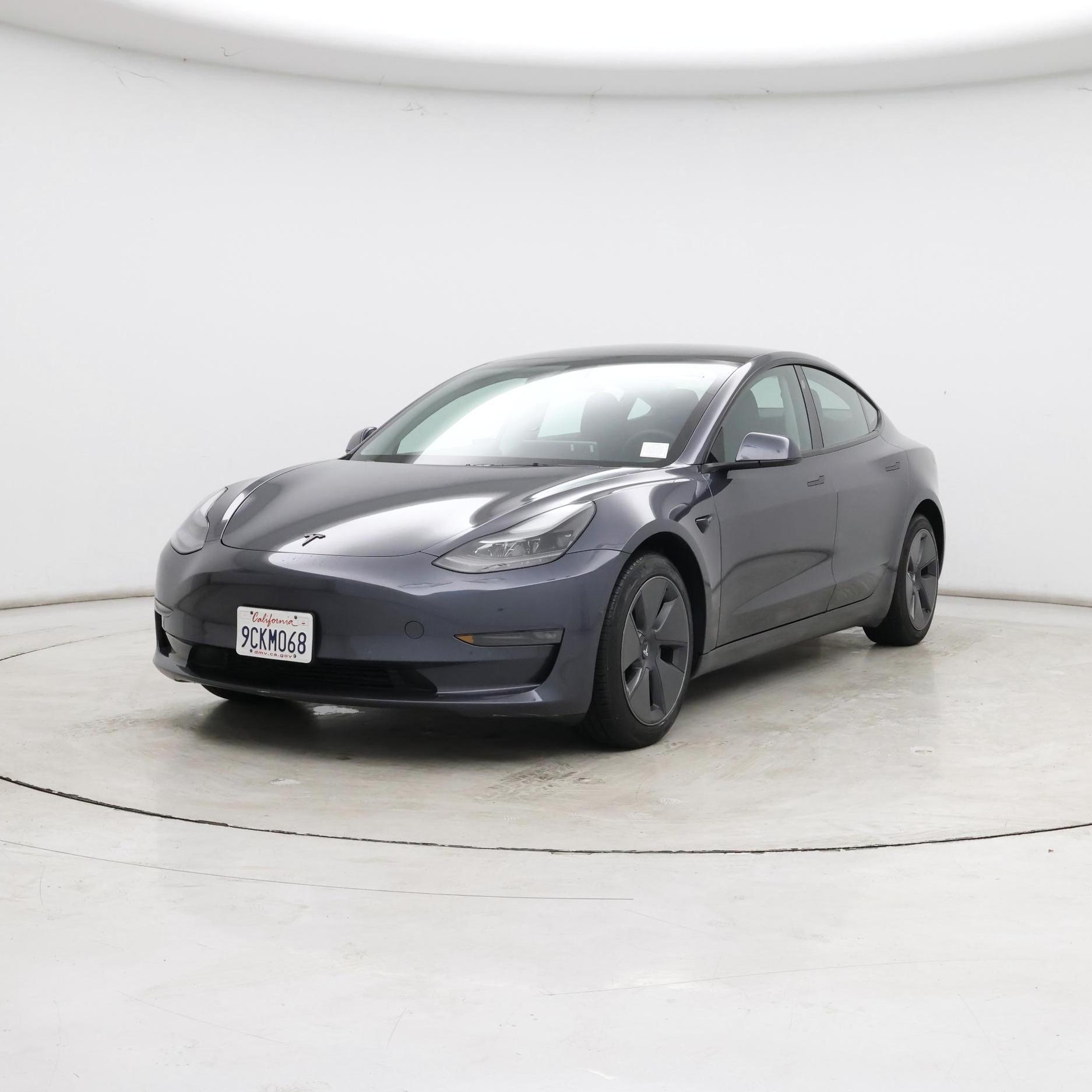 Thumbnail: 2022 Tesla Model 3 - 4