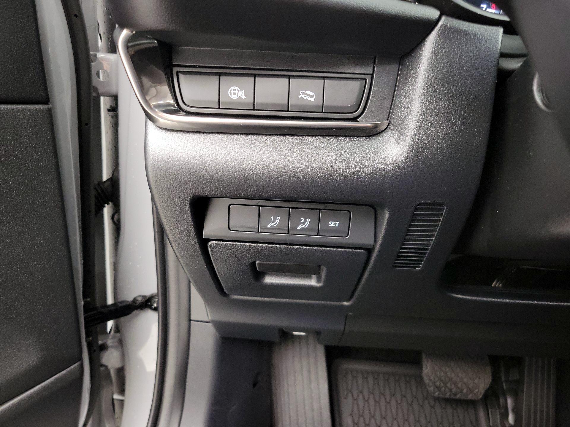 Thumbnail: 2025 Mazda CX-30 - 13