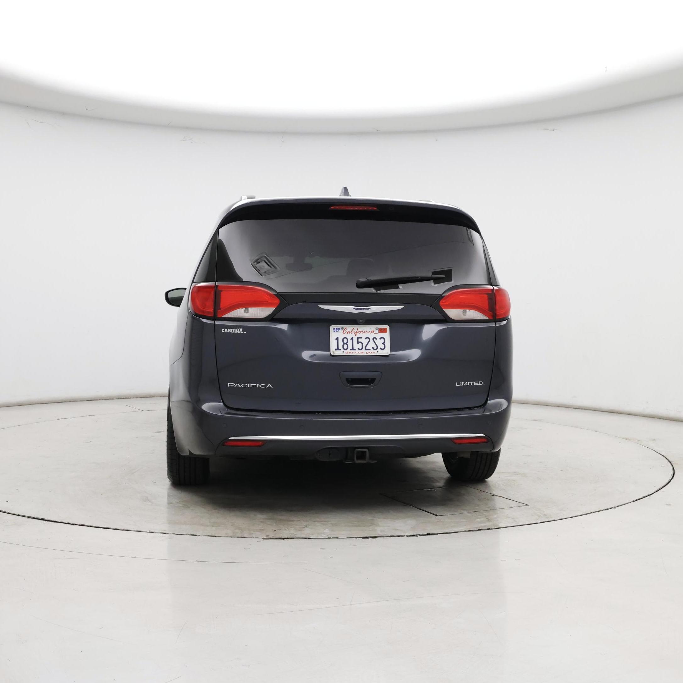 Thumbnail: 2019 Chrysler Pacifica - 6