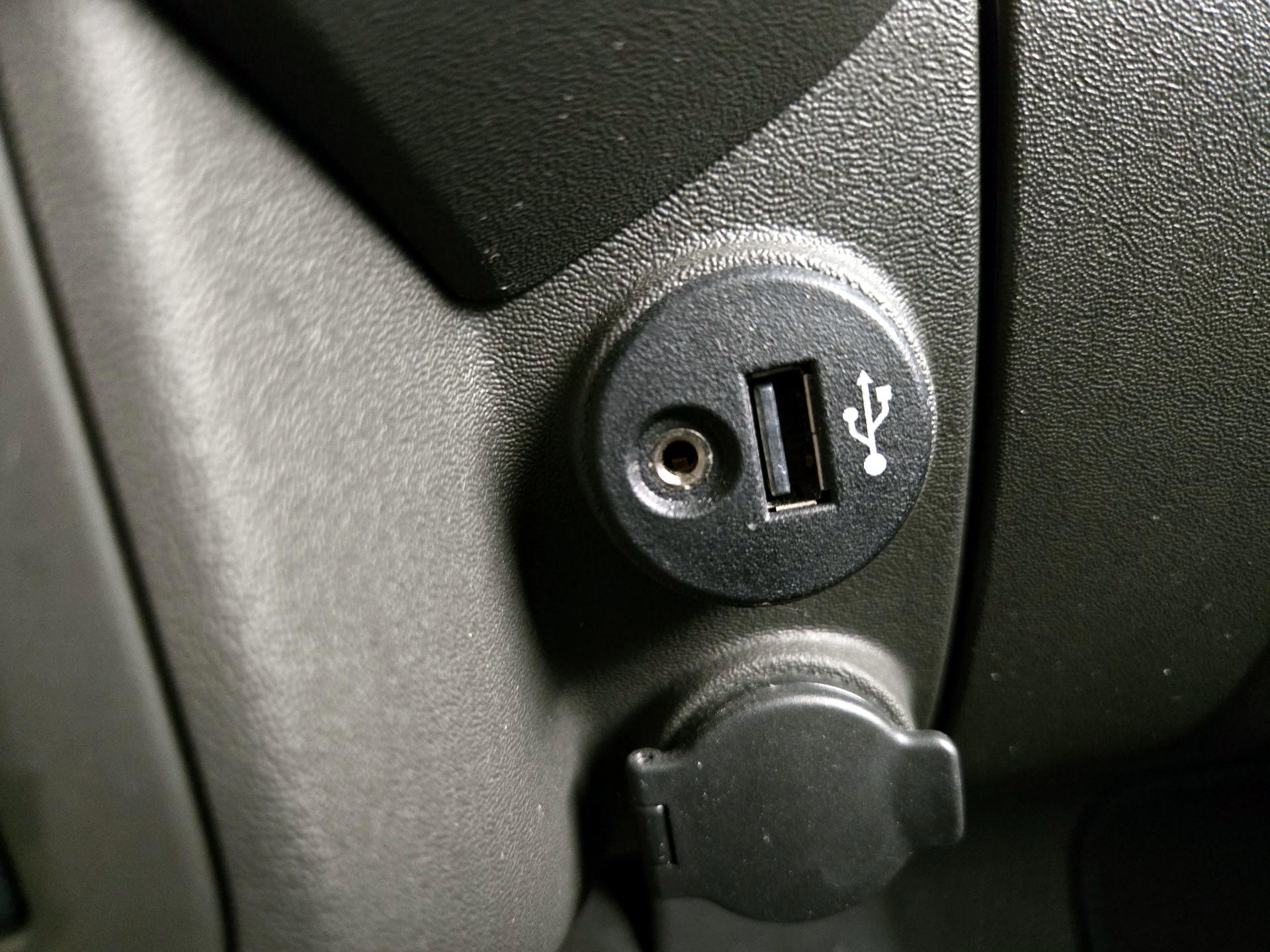 Thumbnail: 2019 Nissan Frontier - 18