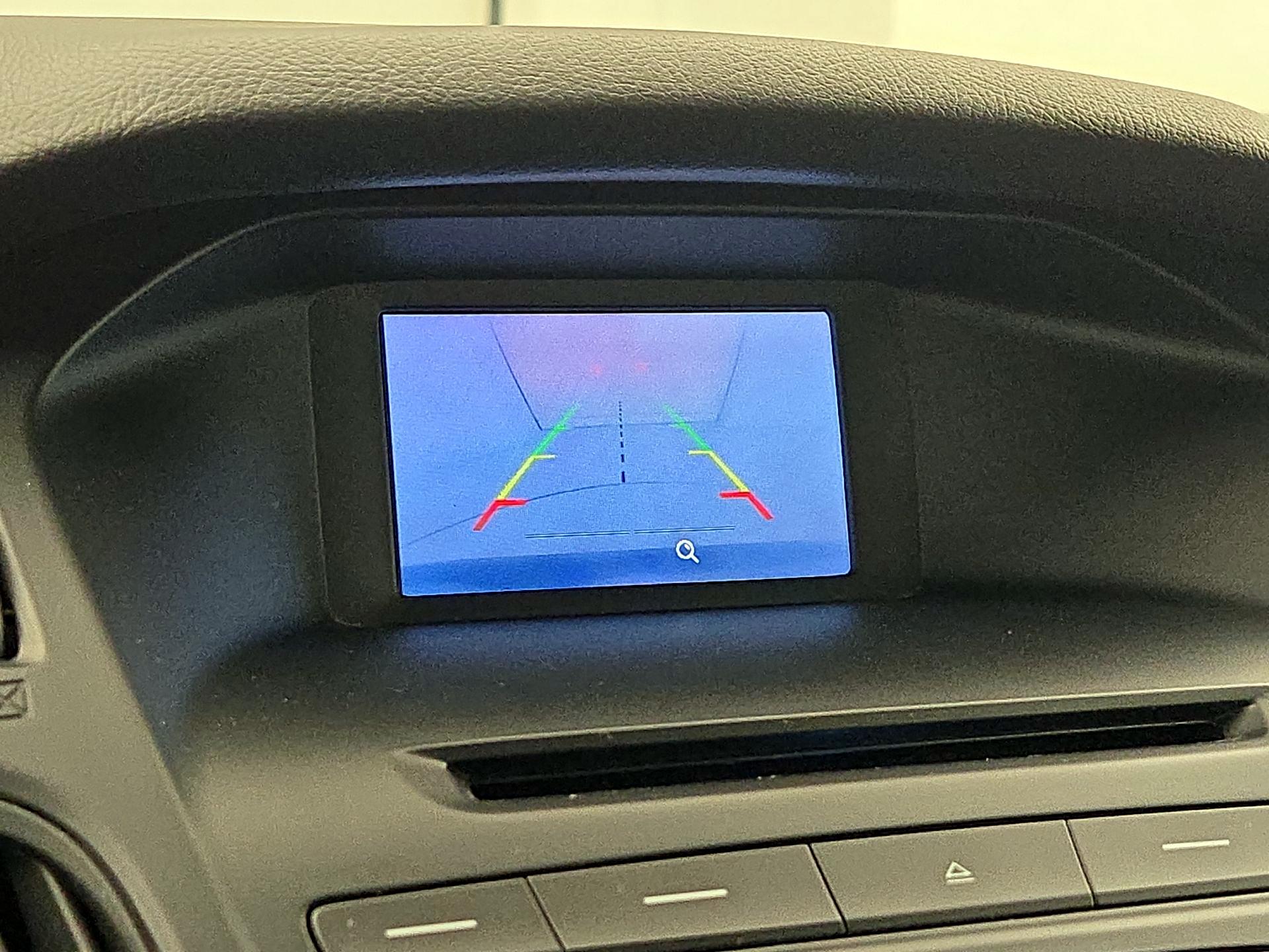 Thumbnail: 2016 Ford Focus - 14