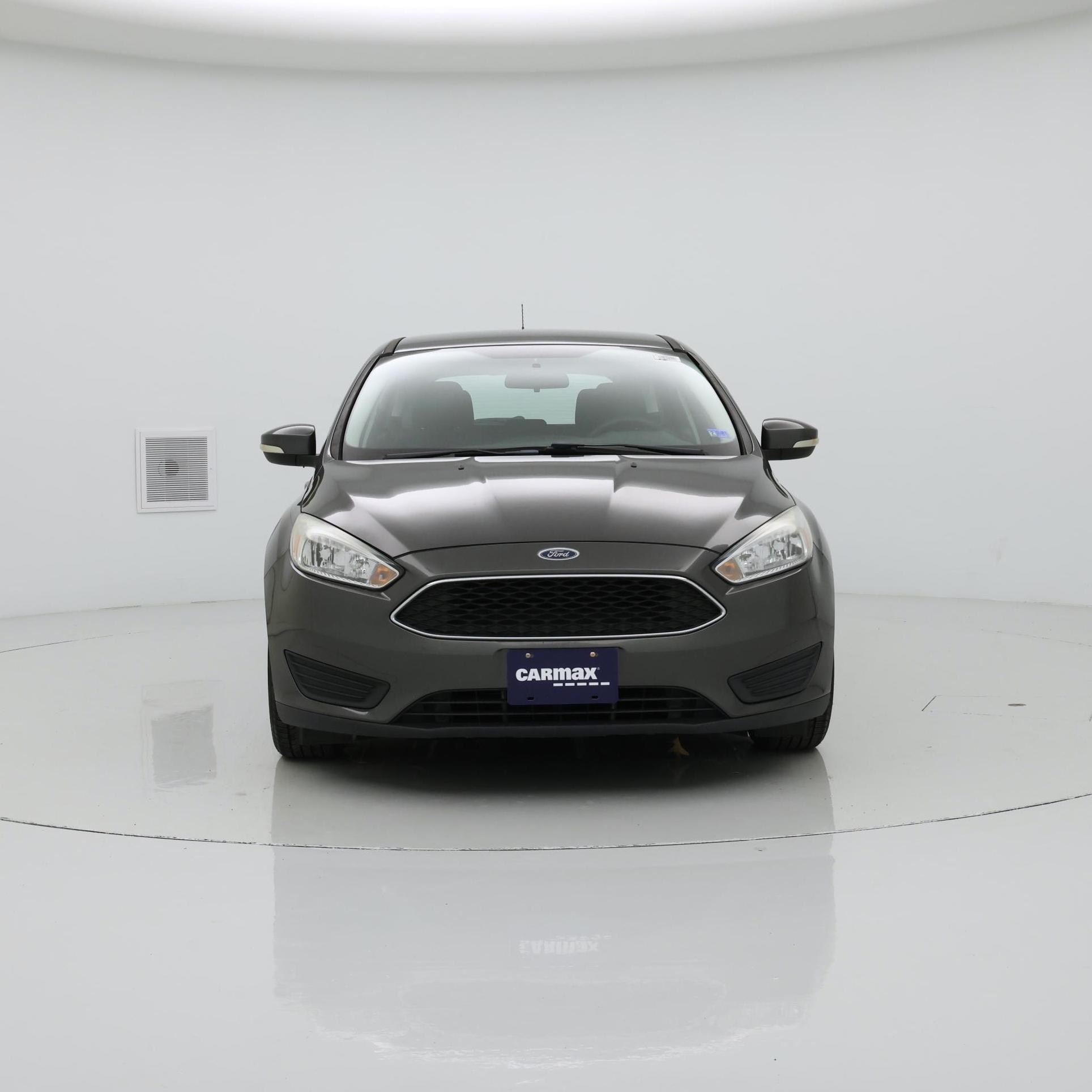 Thumbnail: 2016 Ford Focus - 5