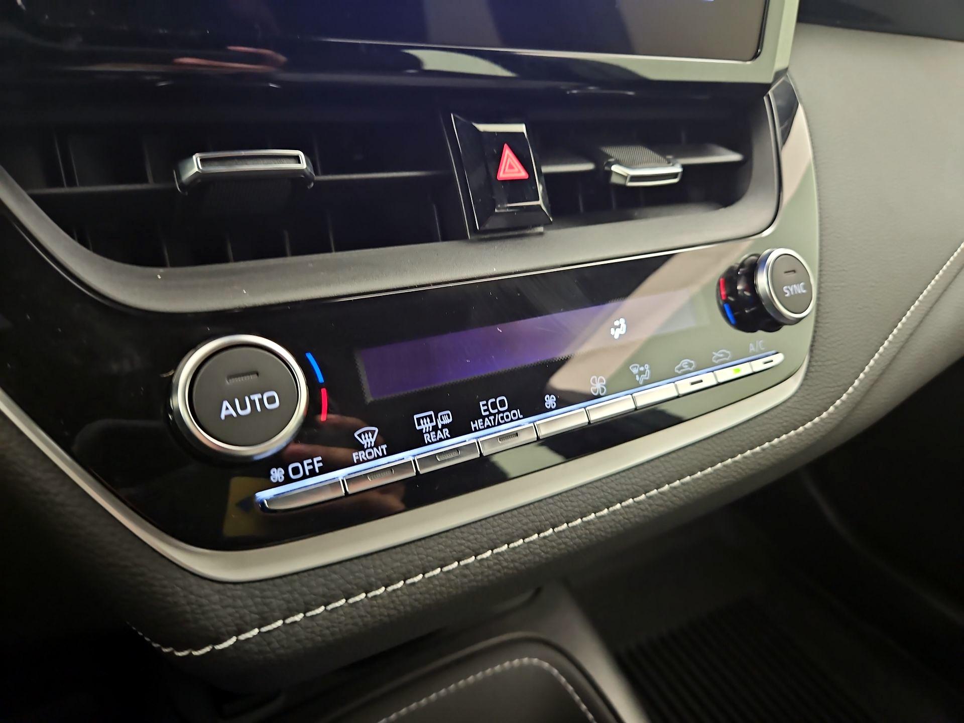 Thumbnail: 2024 Toyota Corolla - 17