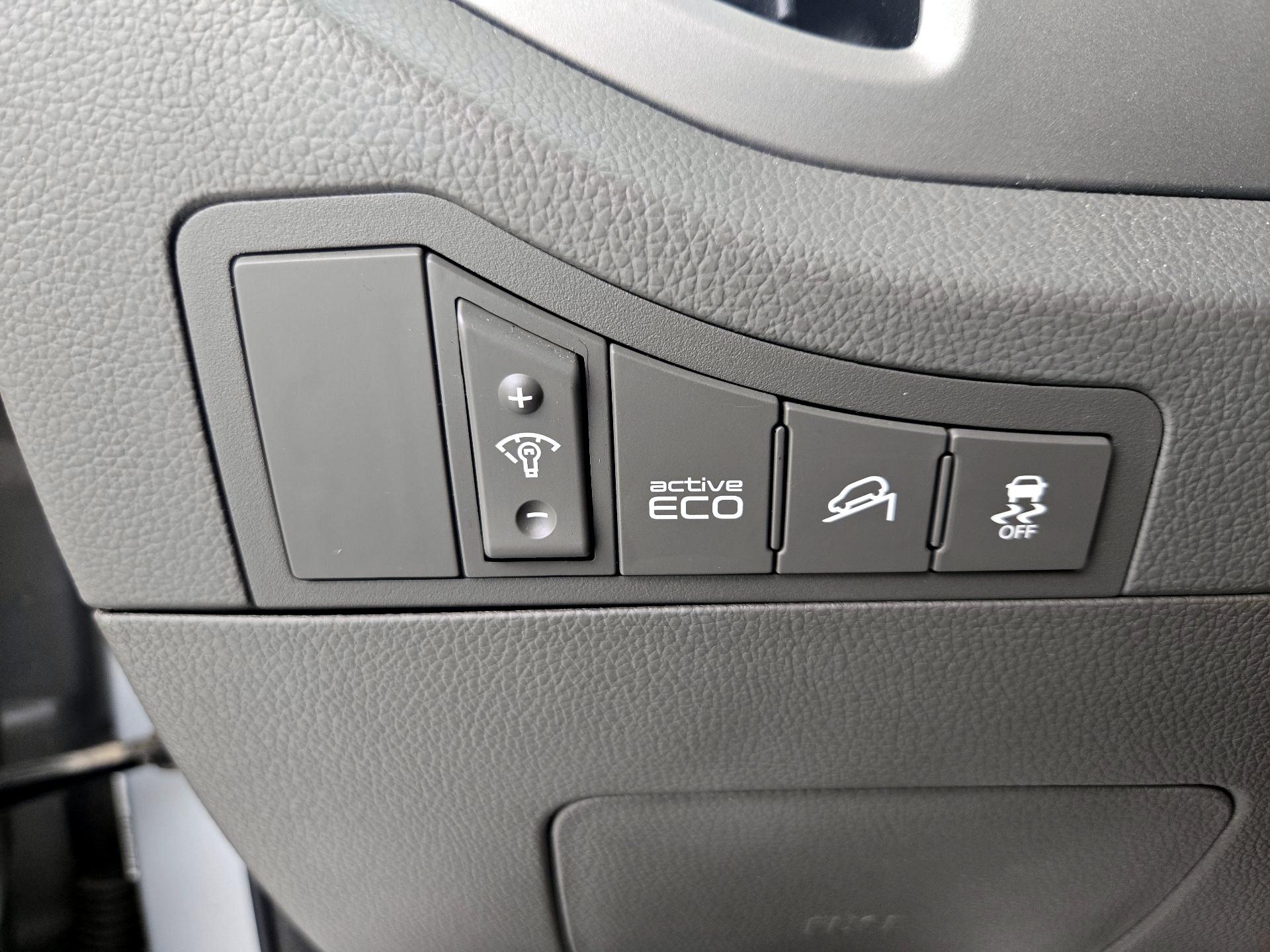 Thumbnail: 2015 Kia Sportage - 13