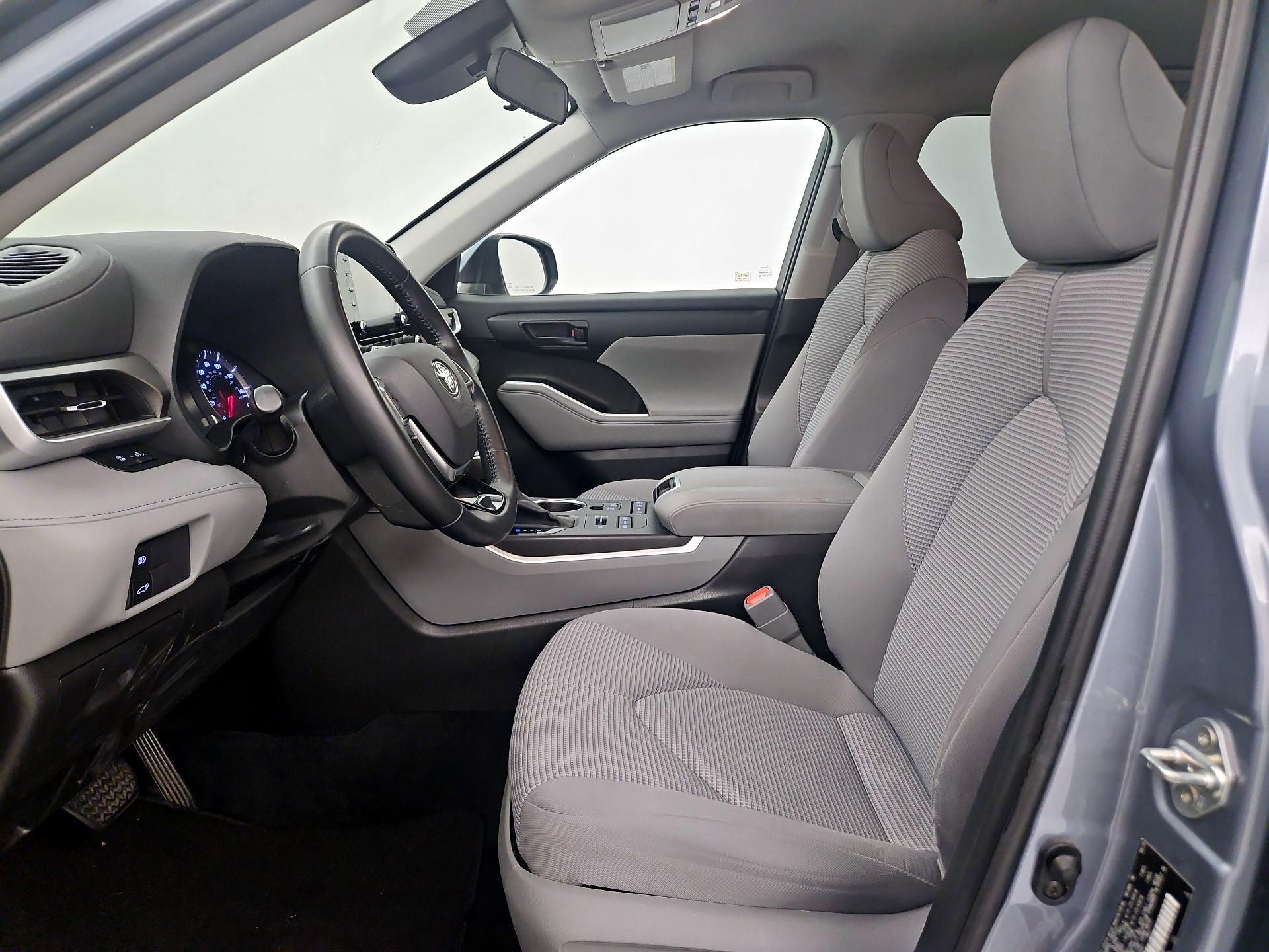 Thumbnail: 2020 Toyota Highlander - 11