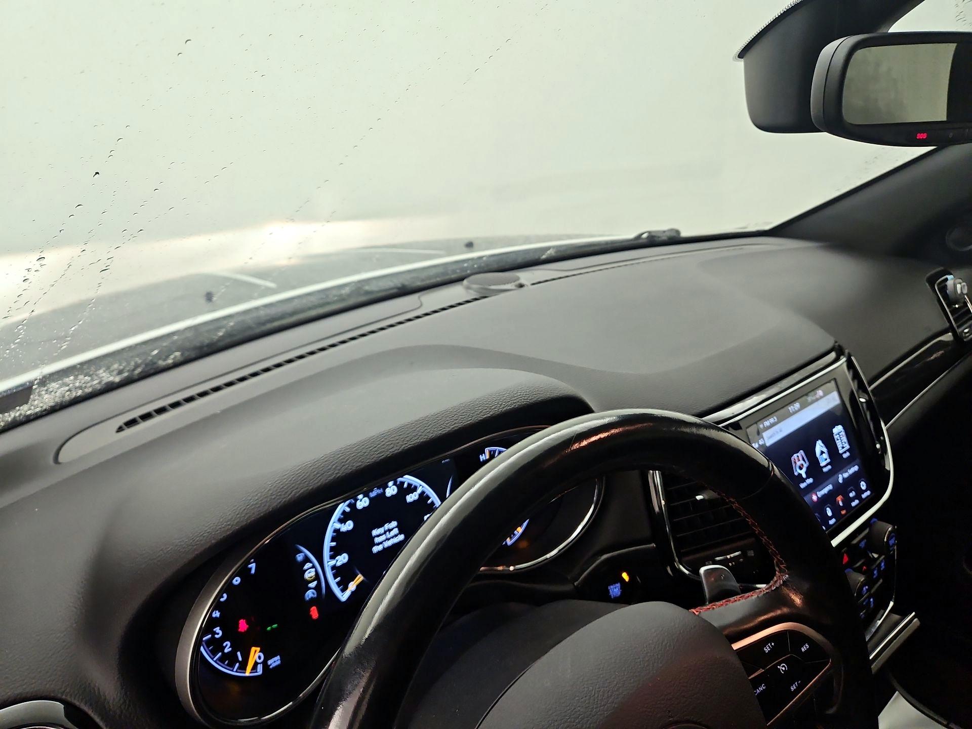 Thumbnail: 2020 Jeep Grand Cherokee - 9