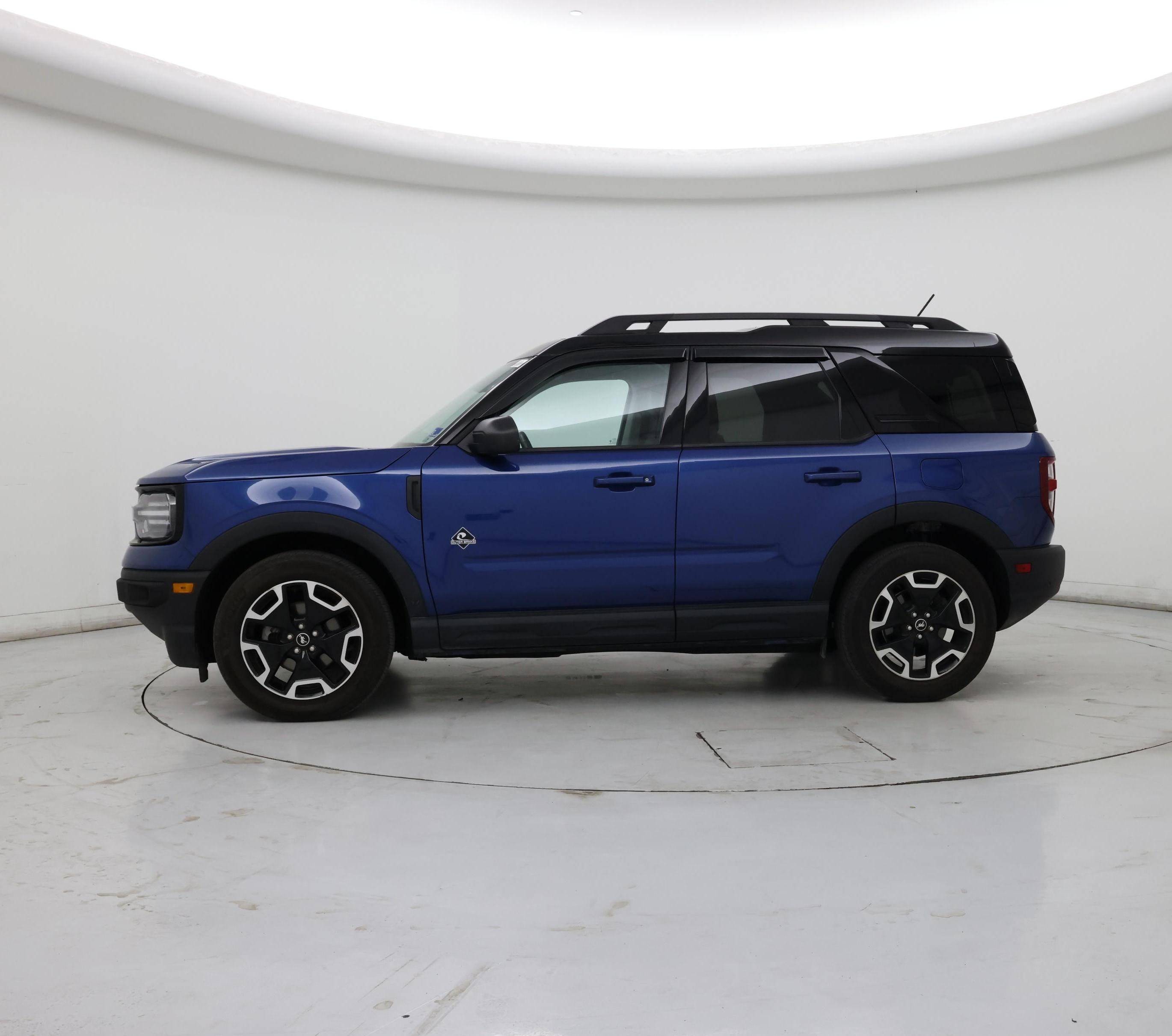 Thumbnail: 2023 Ford Bronco Sport - 3