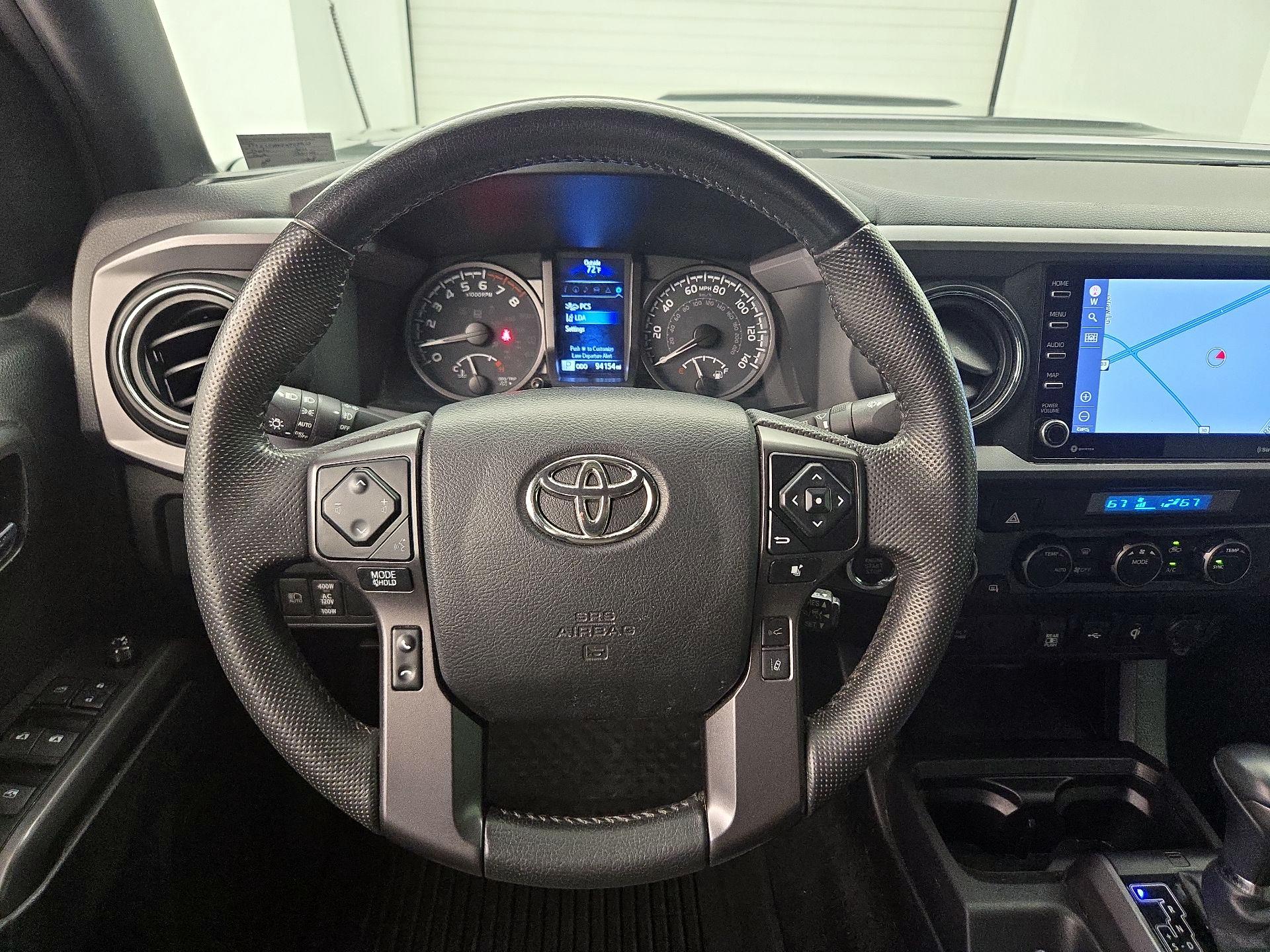 Thumbnail: 2022 Toyota Tacoma - 10