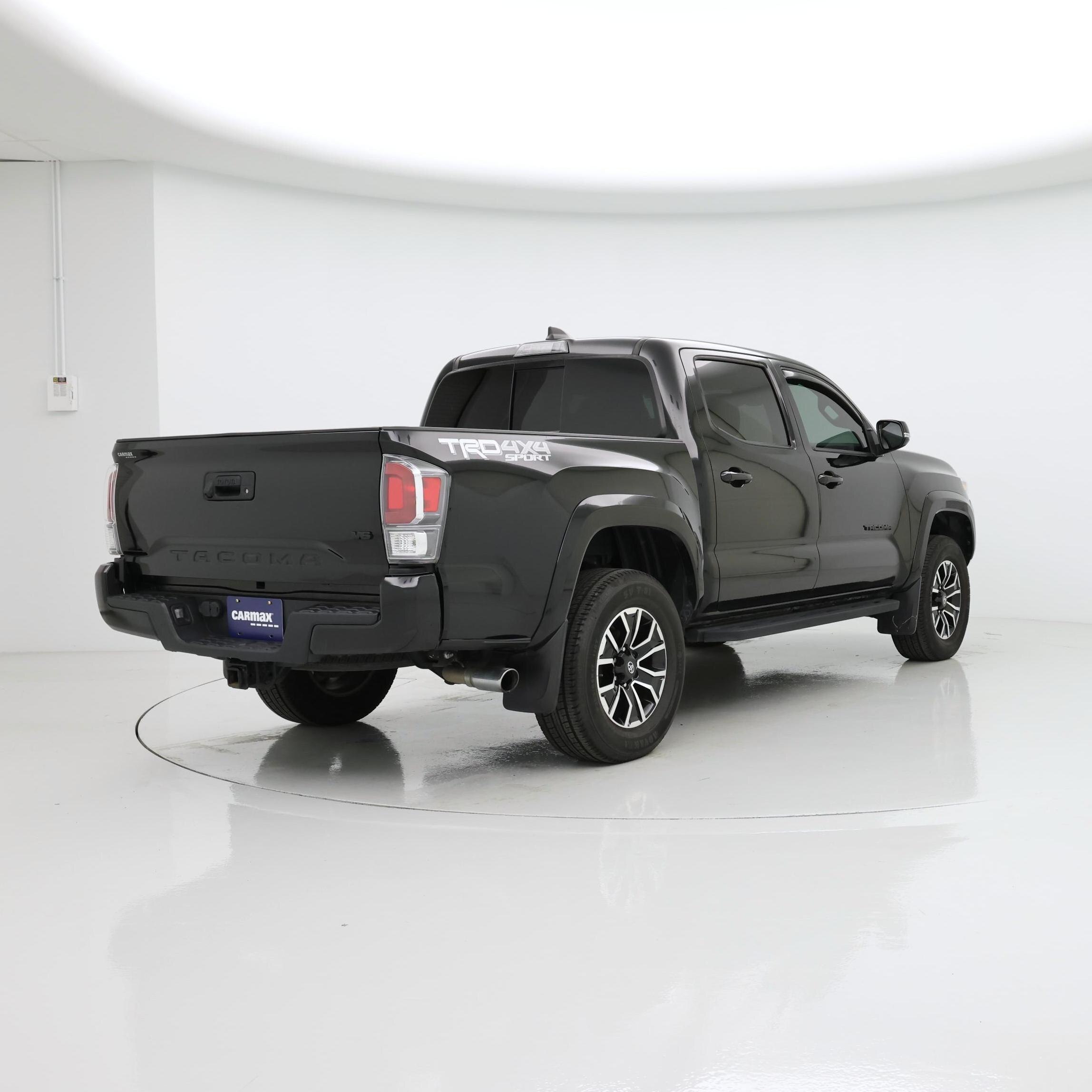 Thumbnail: 2022 Toyota Tacoma - 8