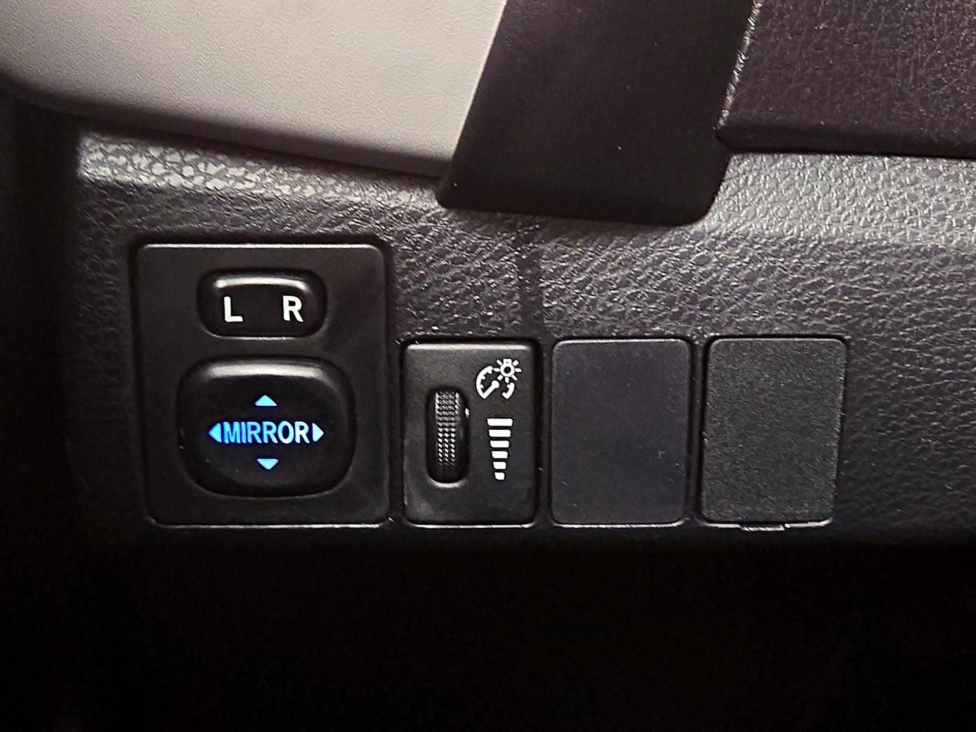 Thumbnail: 2019 Toyota Corolla - 13